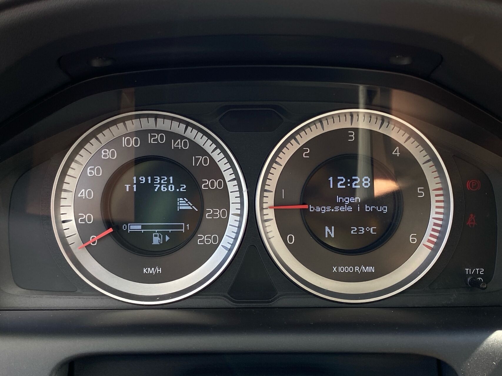 Billede af Volvo XC60 2,4 D5 Base AWD 215HK 5d 6g Aut.