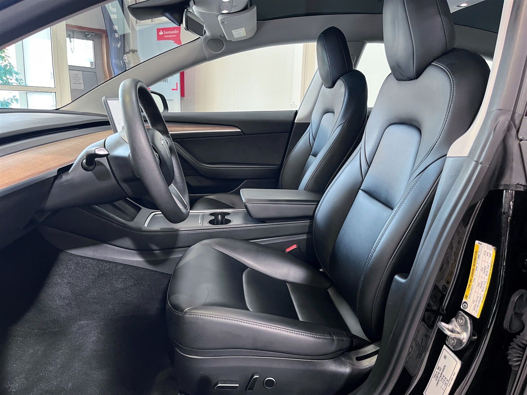 Billede af Tesla Model 3 EL Standard Range Plus 325HK Aut.