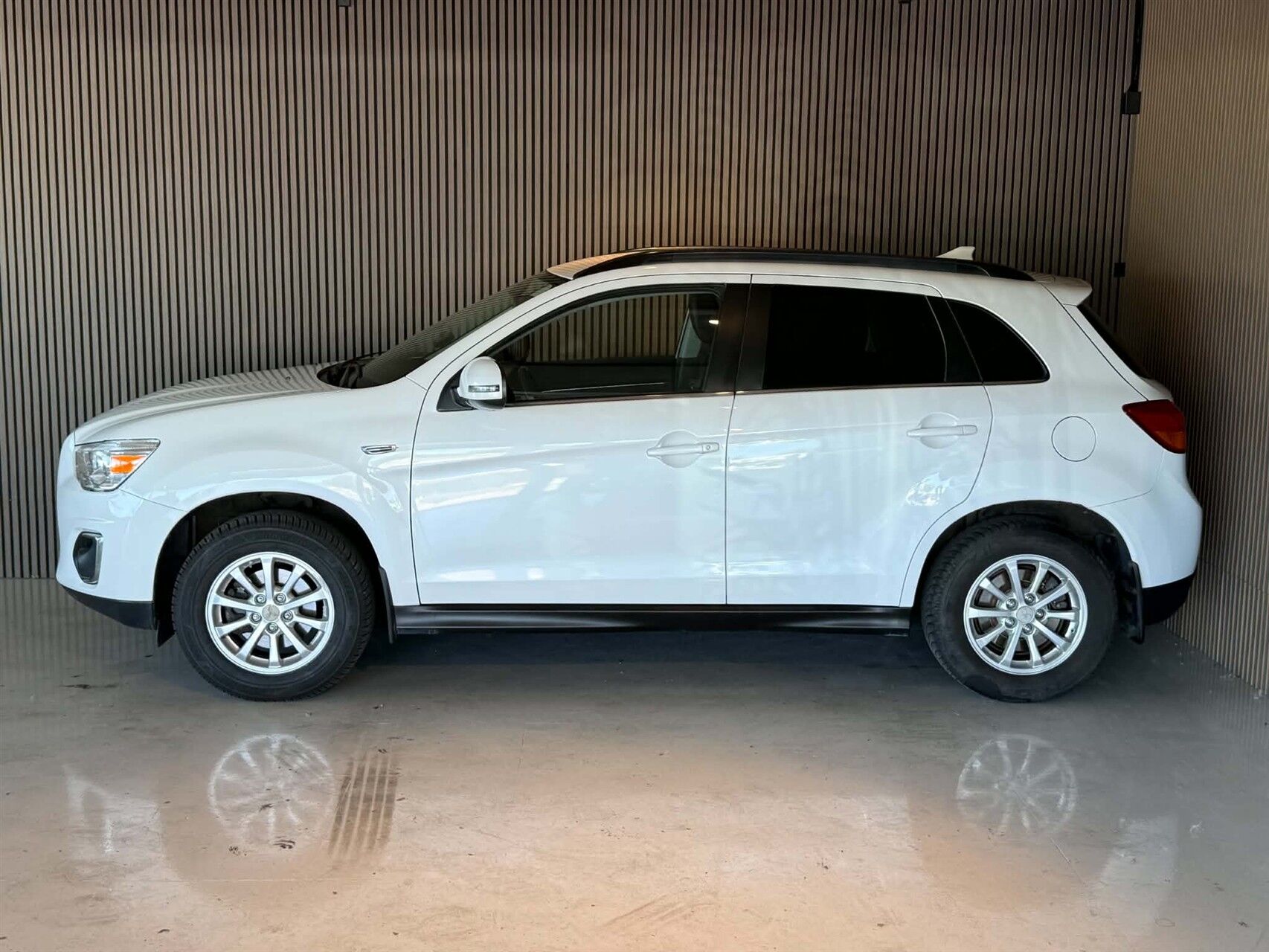 Billede af Mitsubishi ASX 1,6 Invite 117HK 5d