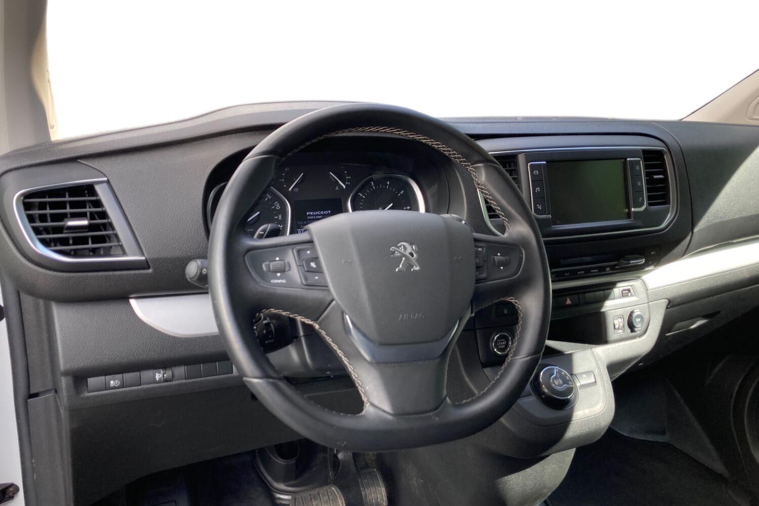 Billede af Peugeot Expert L2 2,0 BlueHDi Ultimate Pro EAT8 177HK Van 8g Aut.