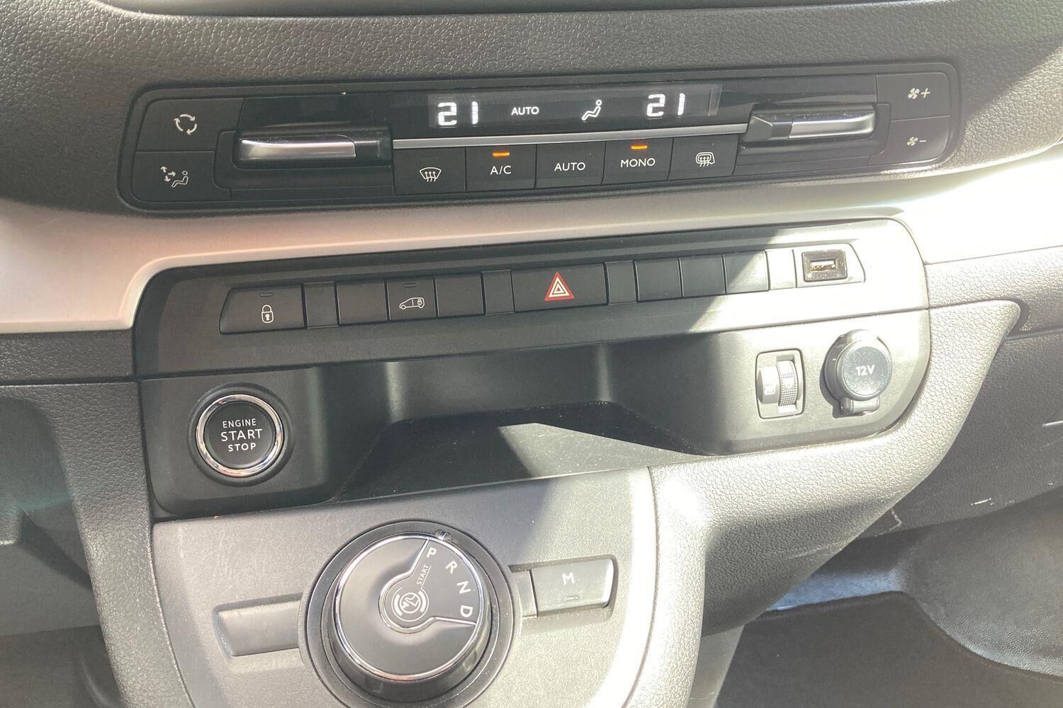 Billede af Peugeot Expert L2 2,0 BlueHDi Ultimate Pro EAT8 177HK Van 8g Aut.