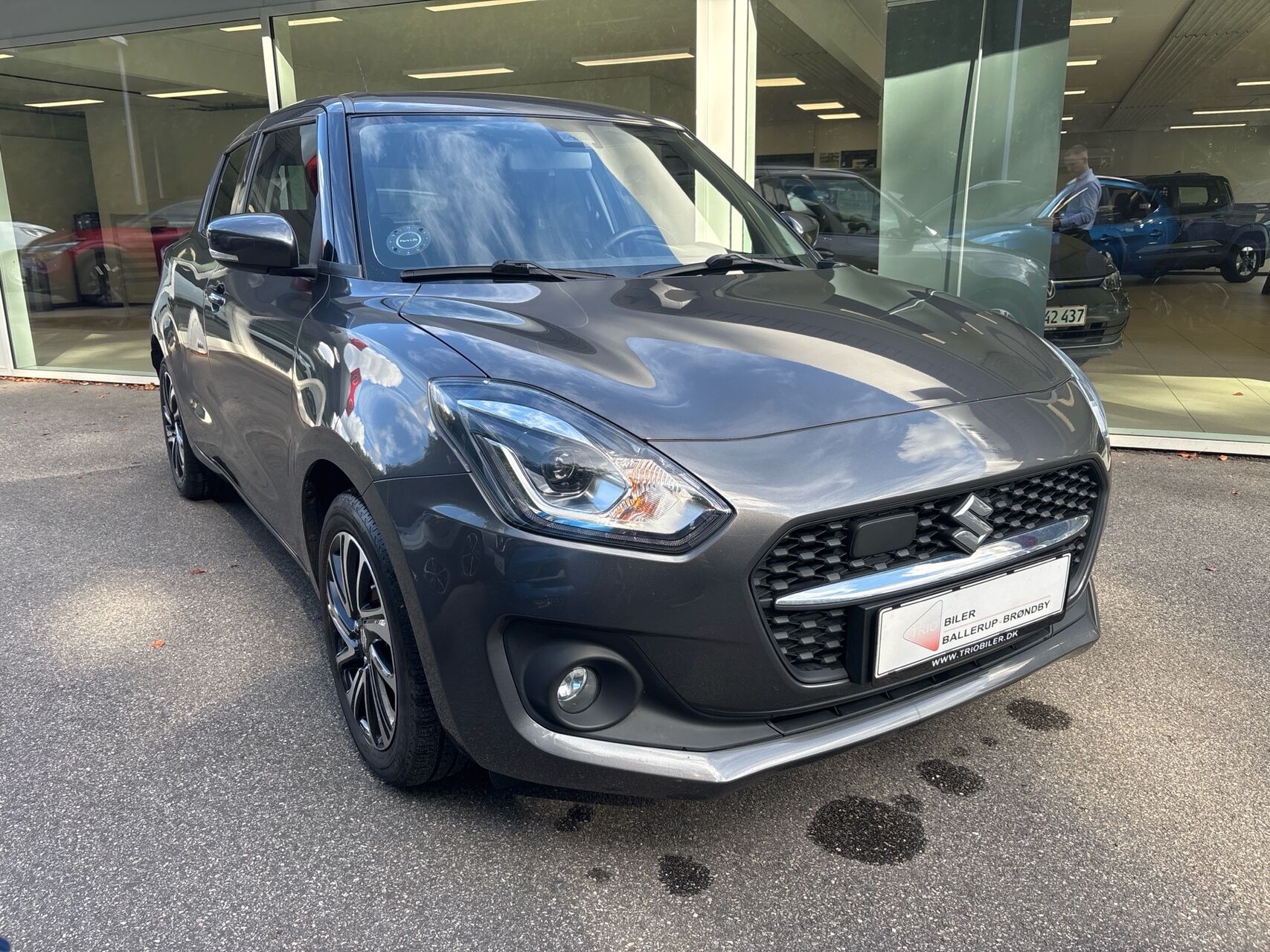 Billede af Suzuki Swift 1,2 Dualjet  Mild hybrid Exclusive AEB CVT 83HK 5d Trinl. Gear