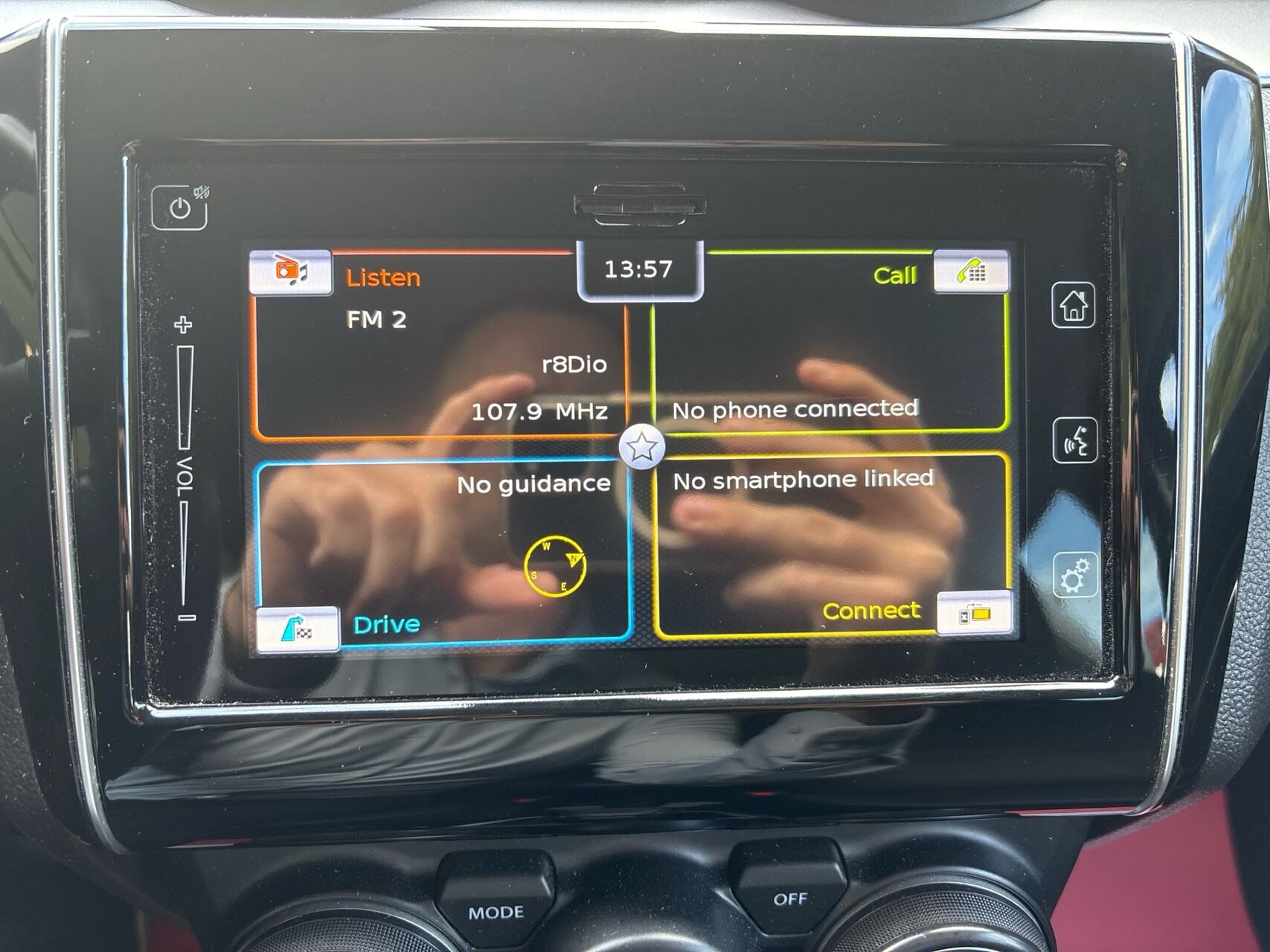 Billede af Suzuki Swift 1,2 Dualjet  Mild hybrid Exclusive AEB CVT 83HK 5d Trinl. Gear