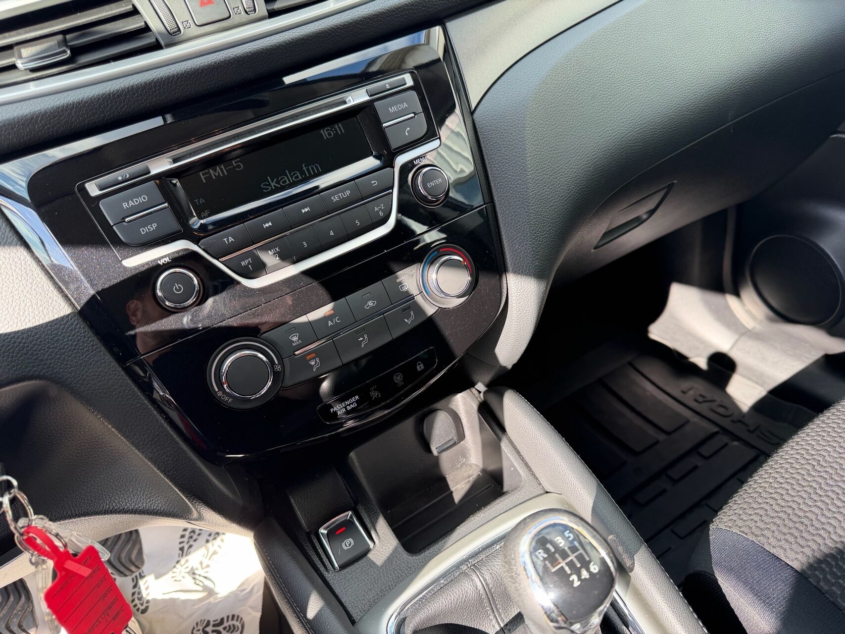 Billede af Nissan Qashqai 1,2 Dig-T Visia 4x2 115HK 5d 6g