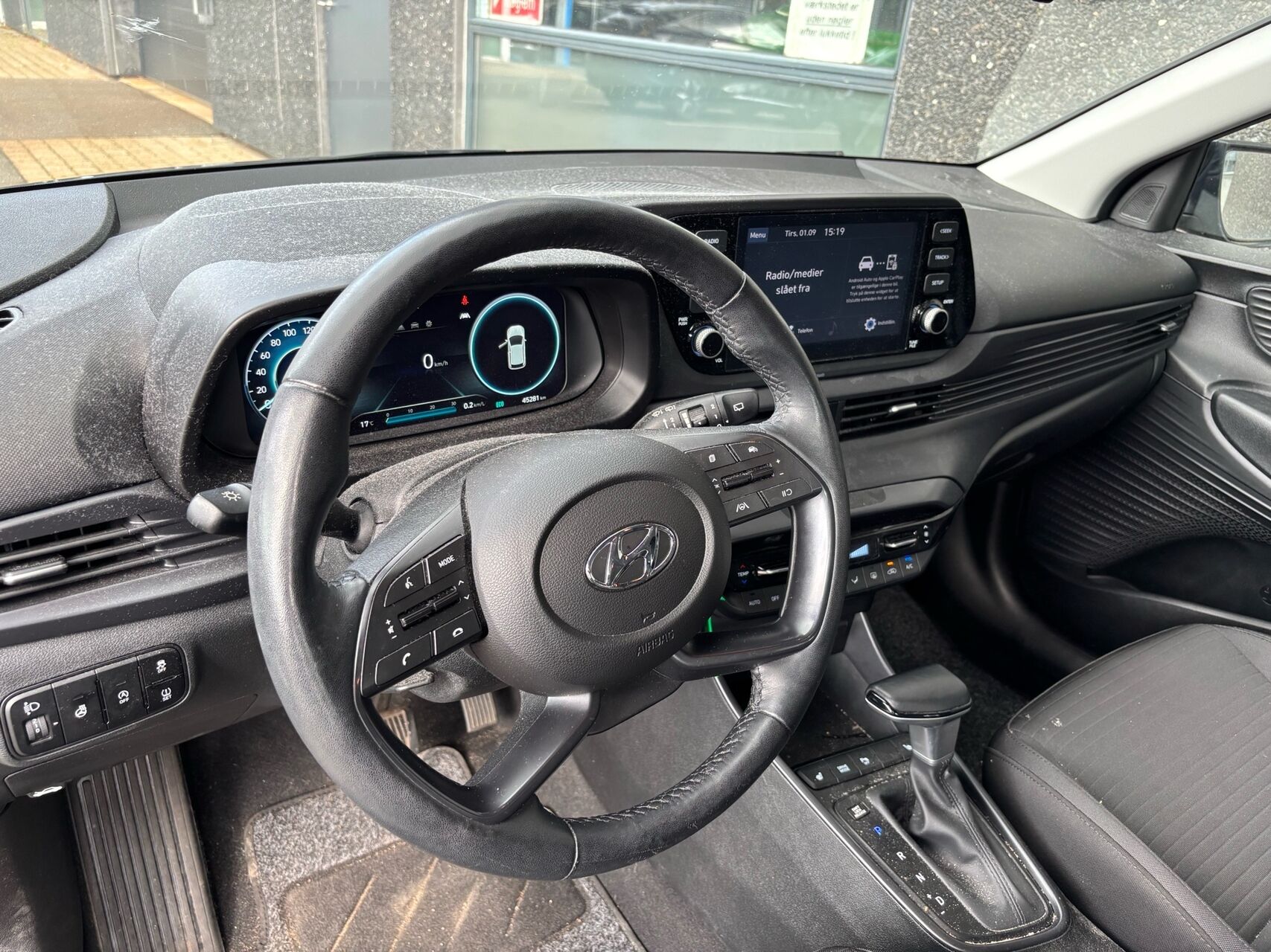 Billede af Hyundai i20 1,0 T-GDI Essential Komfort DCT 100HK 5d 7g Aut.