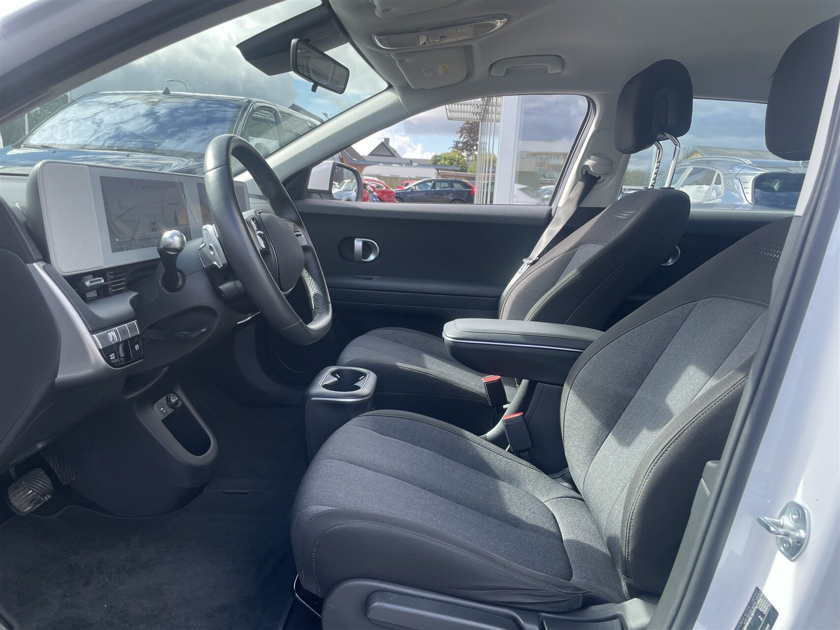 Billede af Hyundai Ioniq 5 Electric 77,4 kWh Essential 229HK 5d Aut.