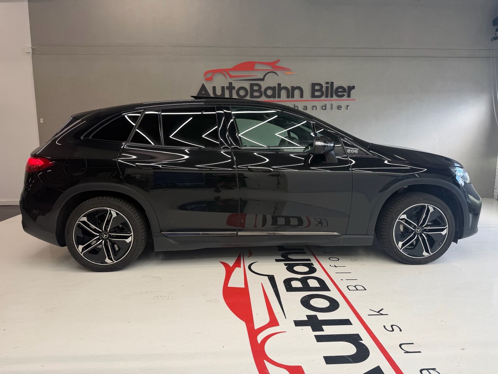 Billede af Mercedes-Benz EQE 350+ EL 292HK 5d Aut.