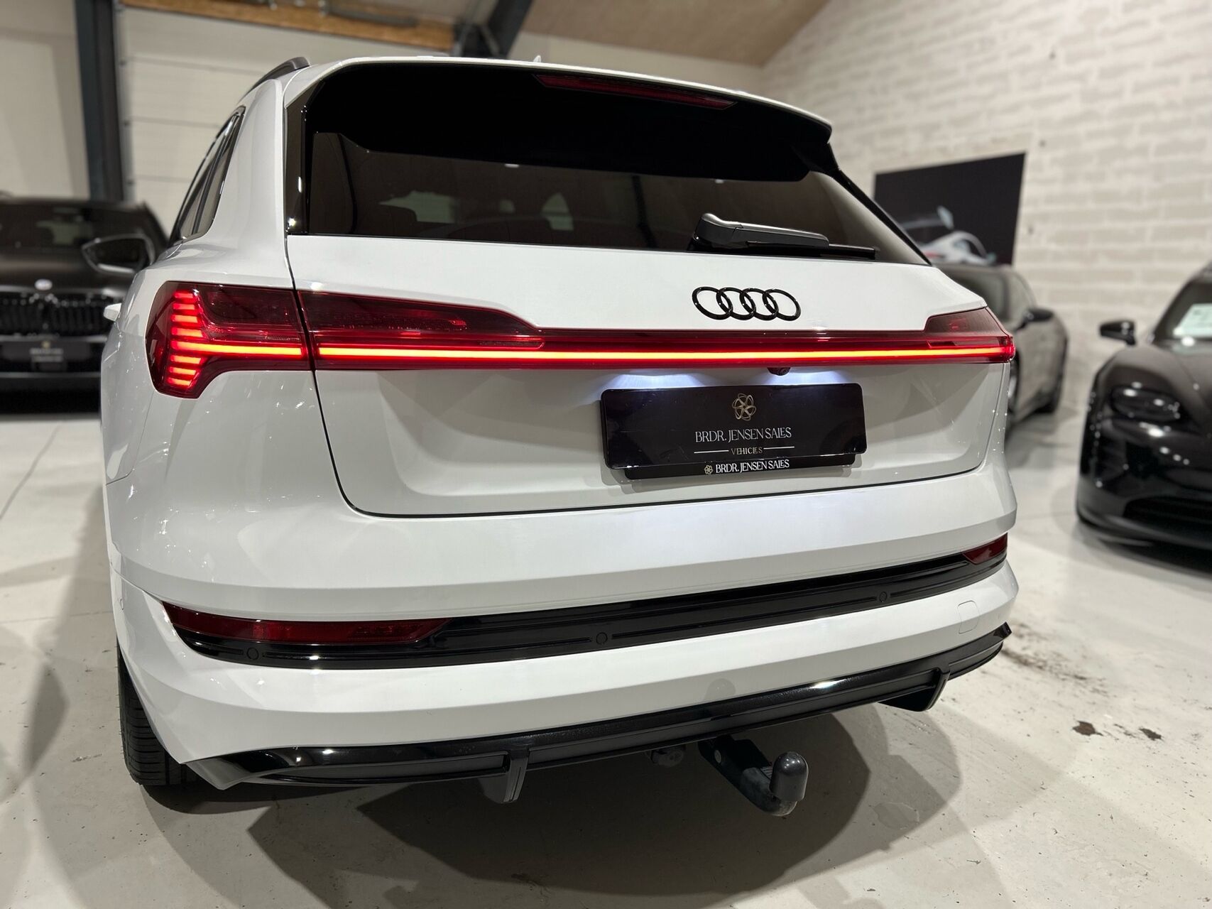 Billede af Audi E-tron 55 Black Edition Quattro 408HK 5d Aut. 