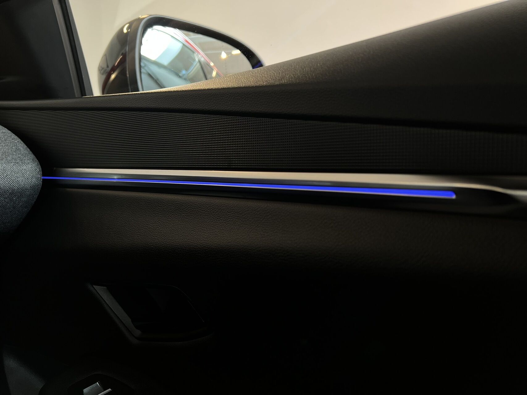 Billede af Renault Scénic E-TECH Techno 220HK Aut.