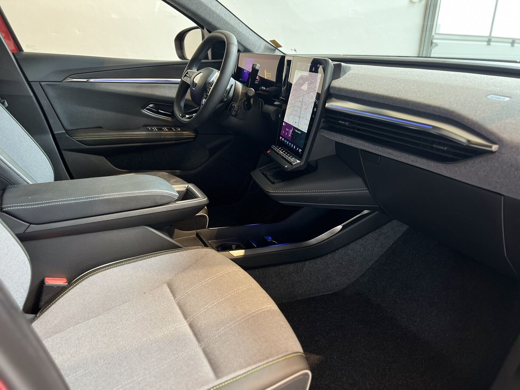 Billede af Renault Scénic E-TECH Techno 220HK Aut.