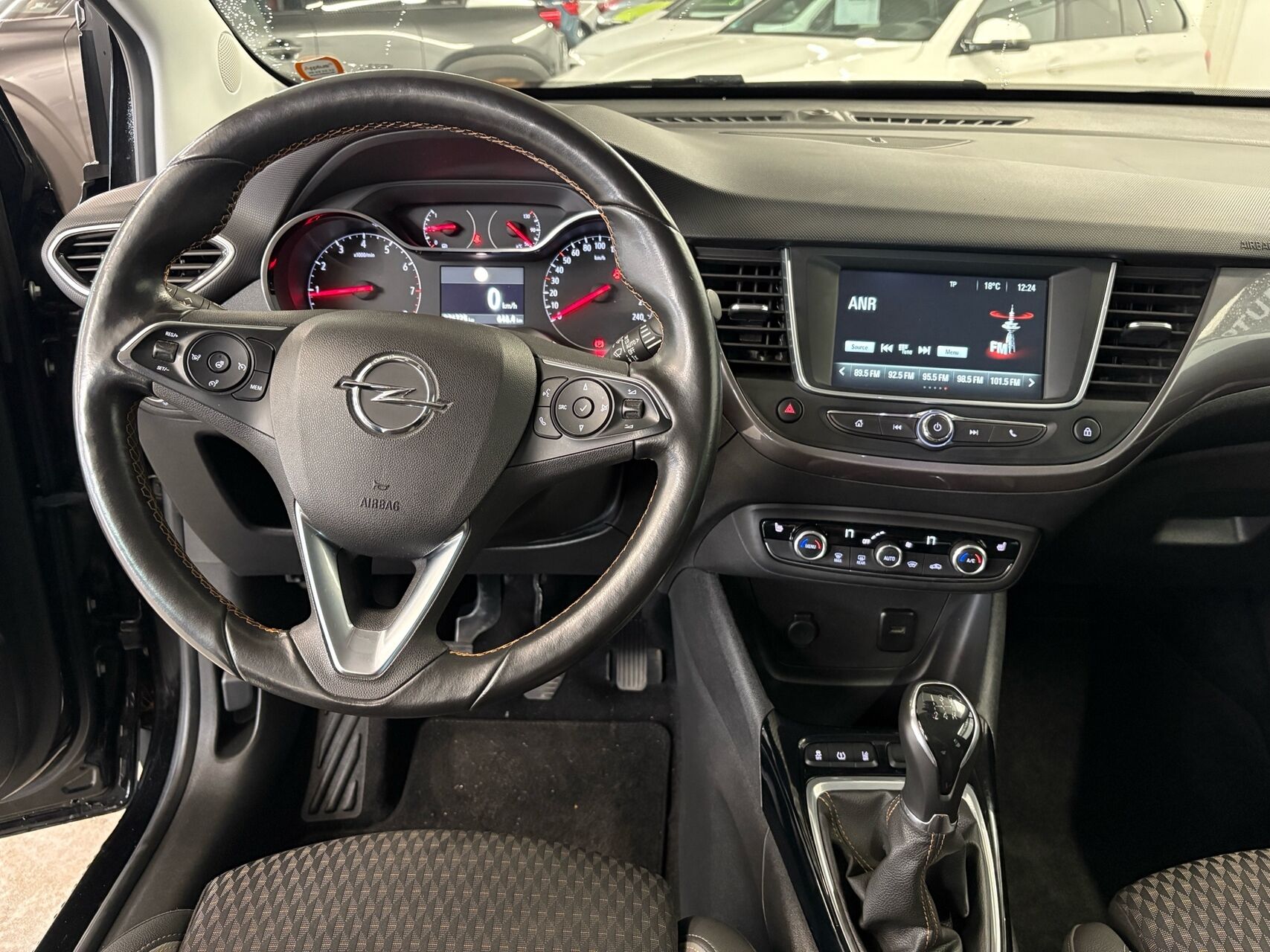 Billede af Opel Crossland X 1,2 Innovation 81HK 5d