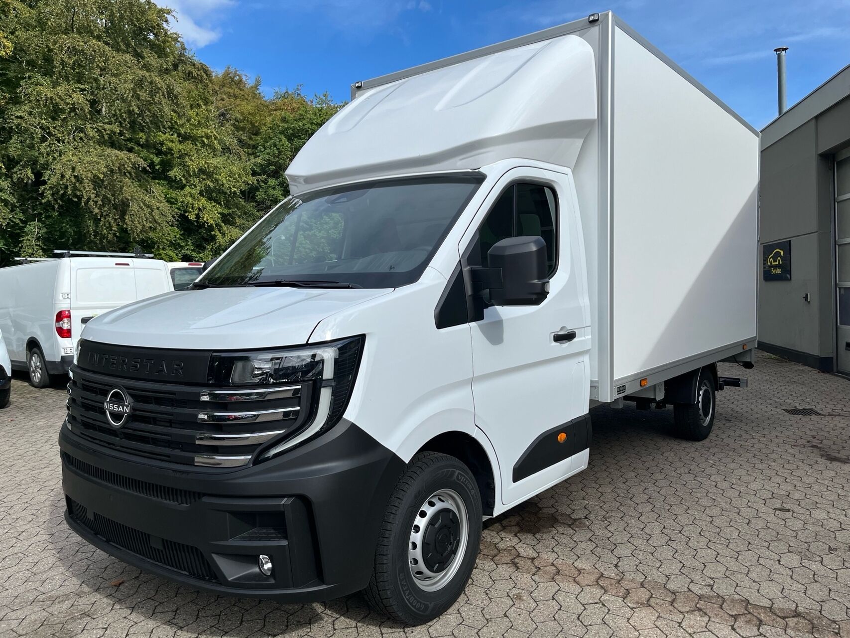 Billede af Nissan Interstar L3 2,0 DCi N-Connecta DCT 170HK Ladv./Chas. 9g Aut.