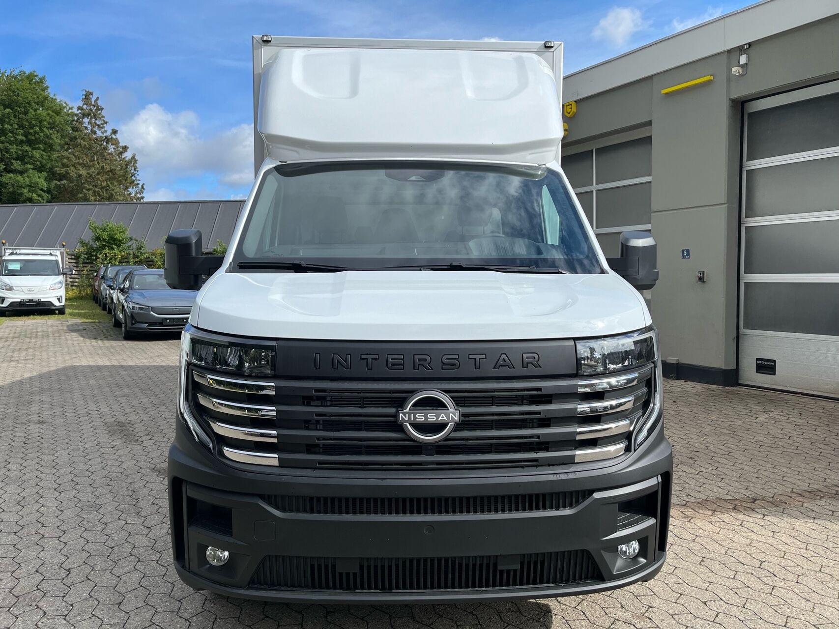 Billede af Nissan Interstar L3 2,0 DCi N-Connecta DCT 170HK Ladv./Chas. 9g Aut.