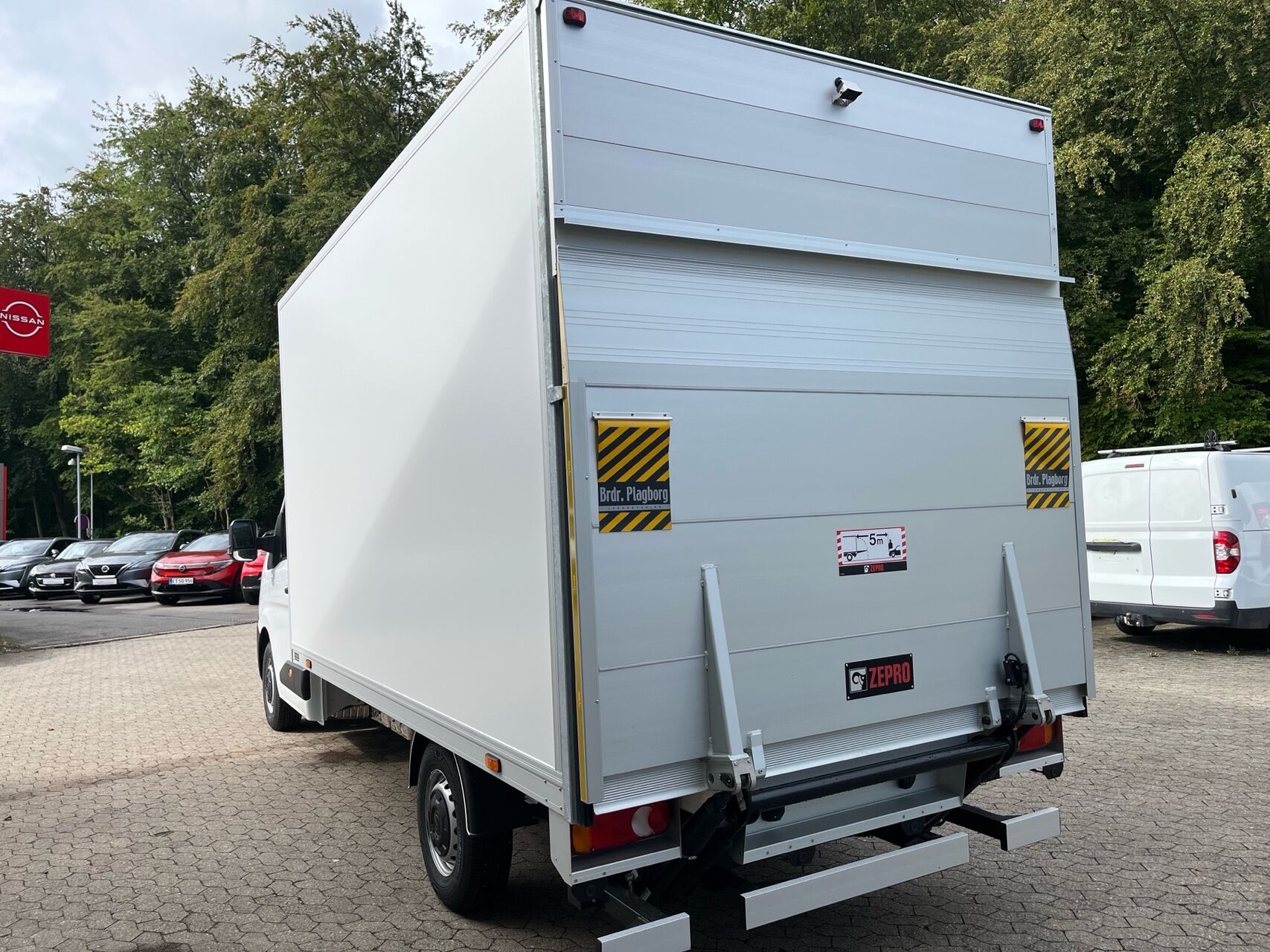 Billede af Nissan Interstar L3 2,0 DCi N-Connecta DCT 170HK Ladv./Chas. 9g Aut.