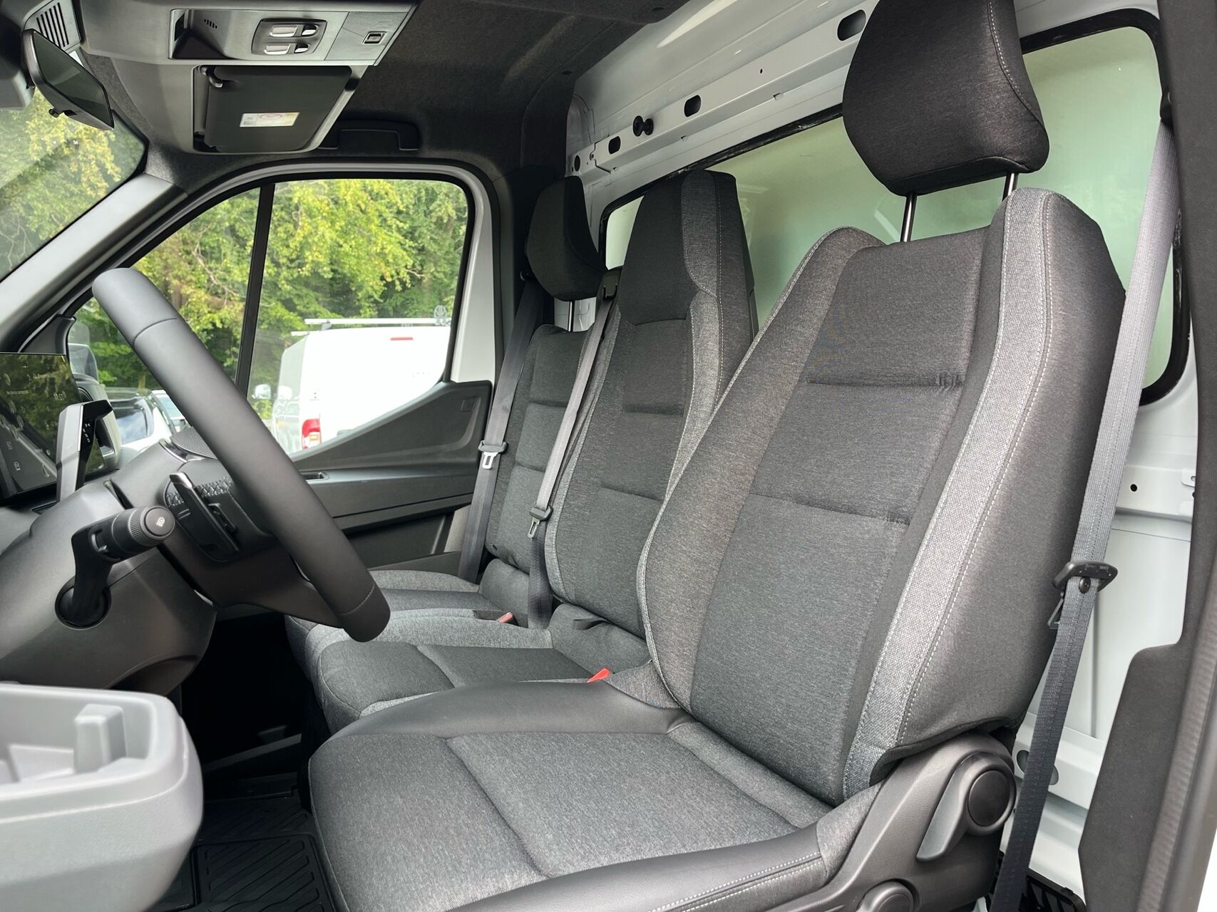 Billede af Nissan Interstar L3 2,0 DCi N-Connecta DCT 170HK Ladv./Chas. 9g Aut.