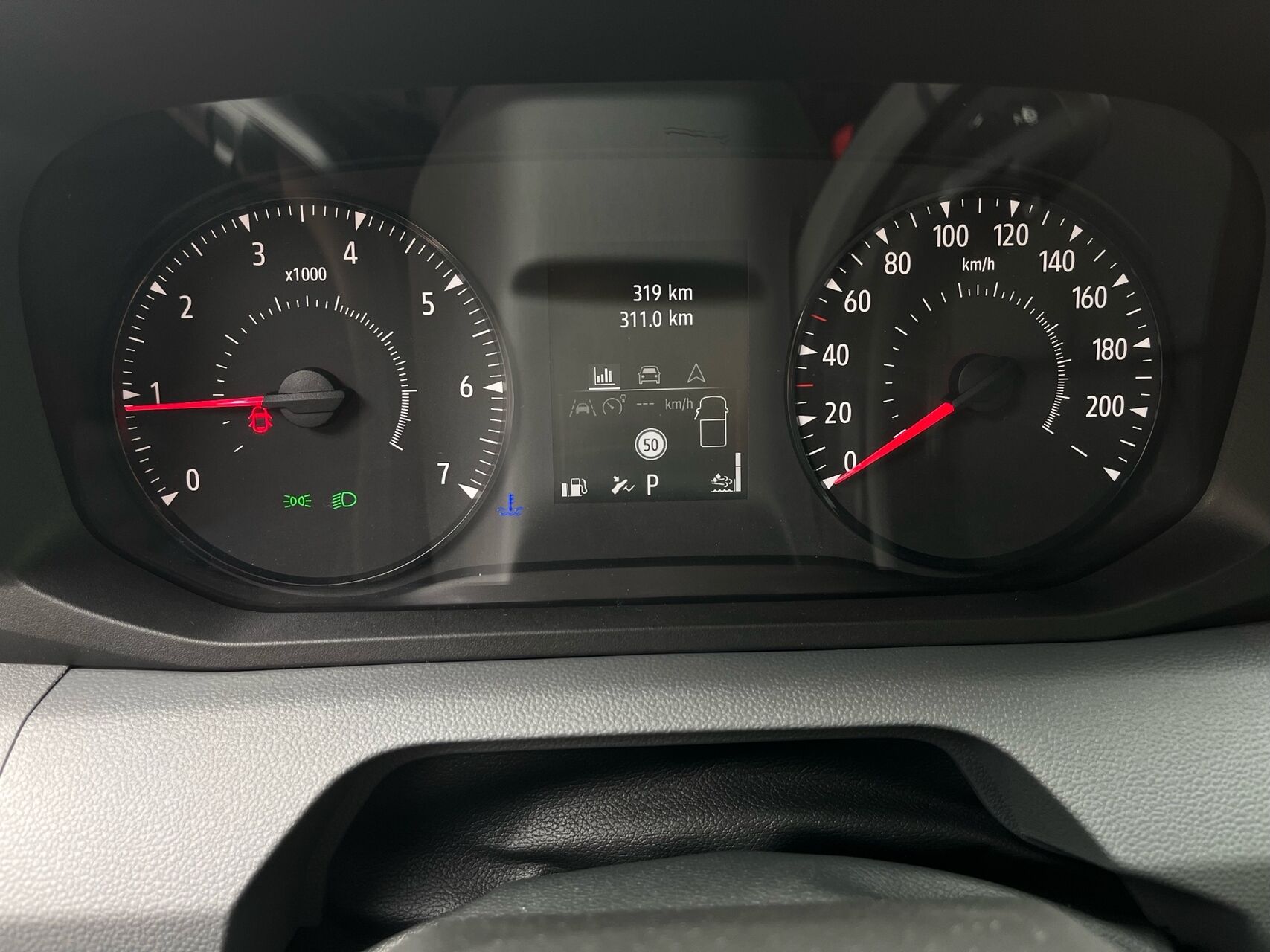 Billede af Nissan Interstar L3 2,0 DCi N-Connecta DCT 170HK Ladv./Chas. 9g Aut.