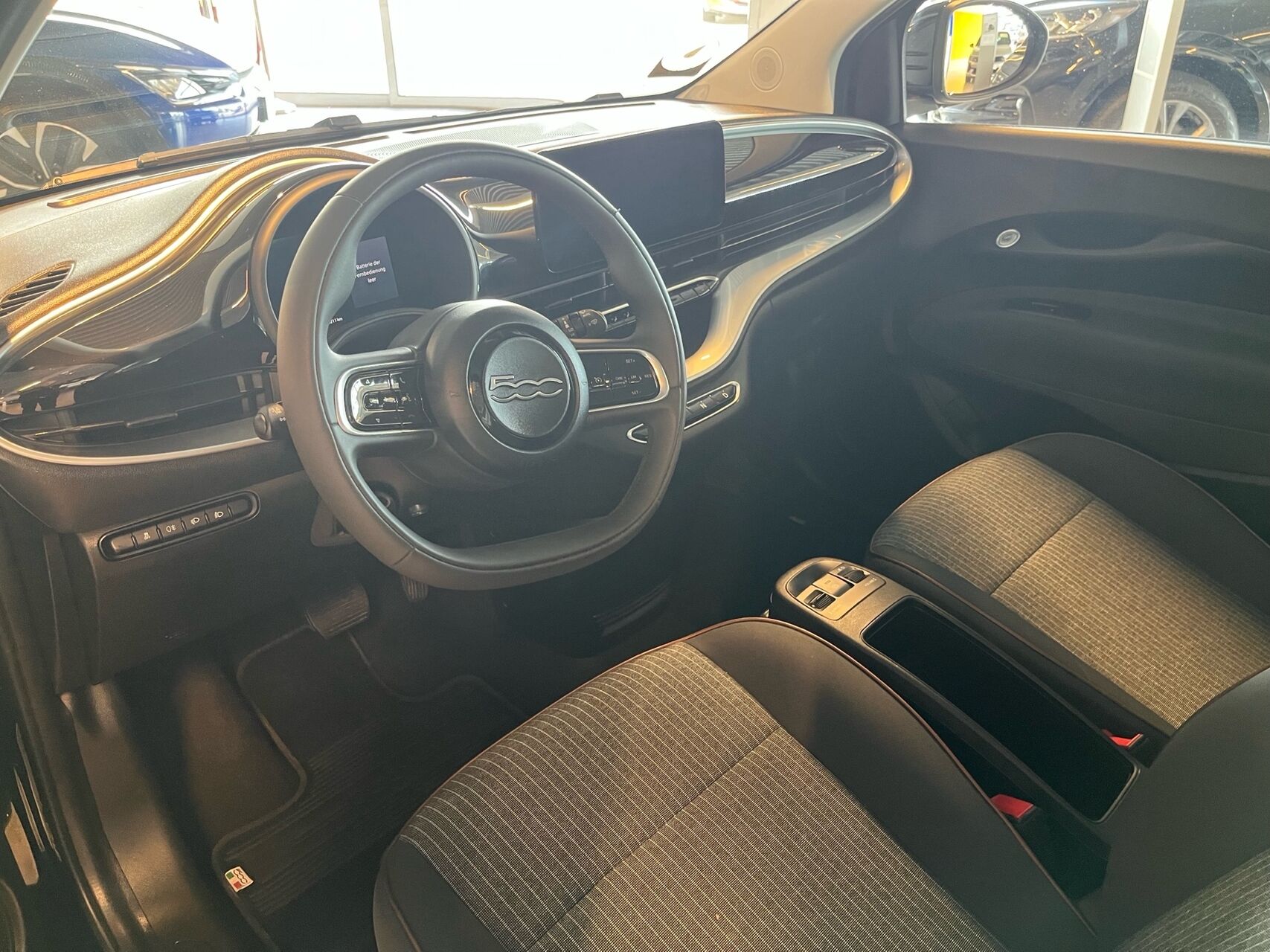 Billede af Fiat 500e EL Icon 95HK 3d Aut.