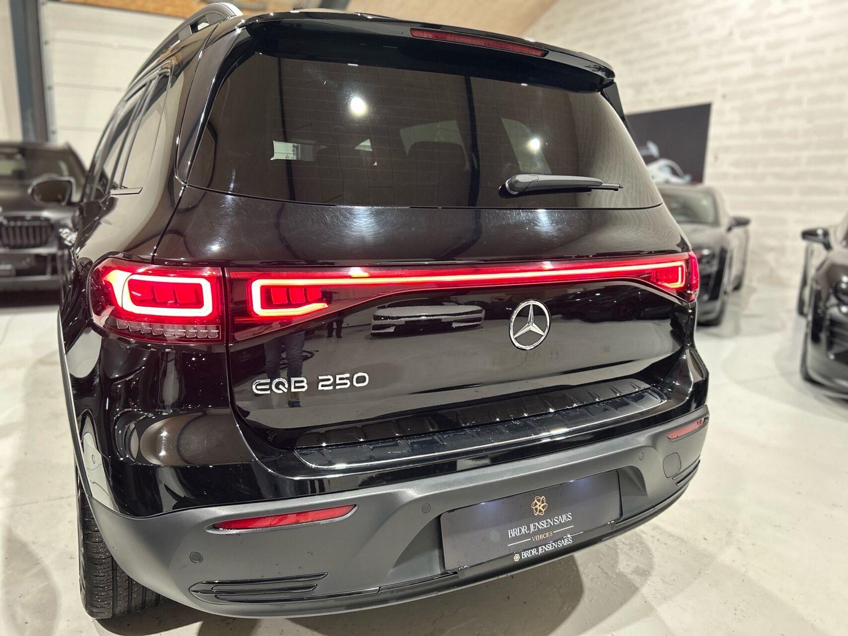 Billede af Mercedes-Benz EQB 250 EL Progressive 7 pers. 190HK 5d Aut.