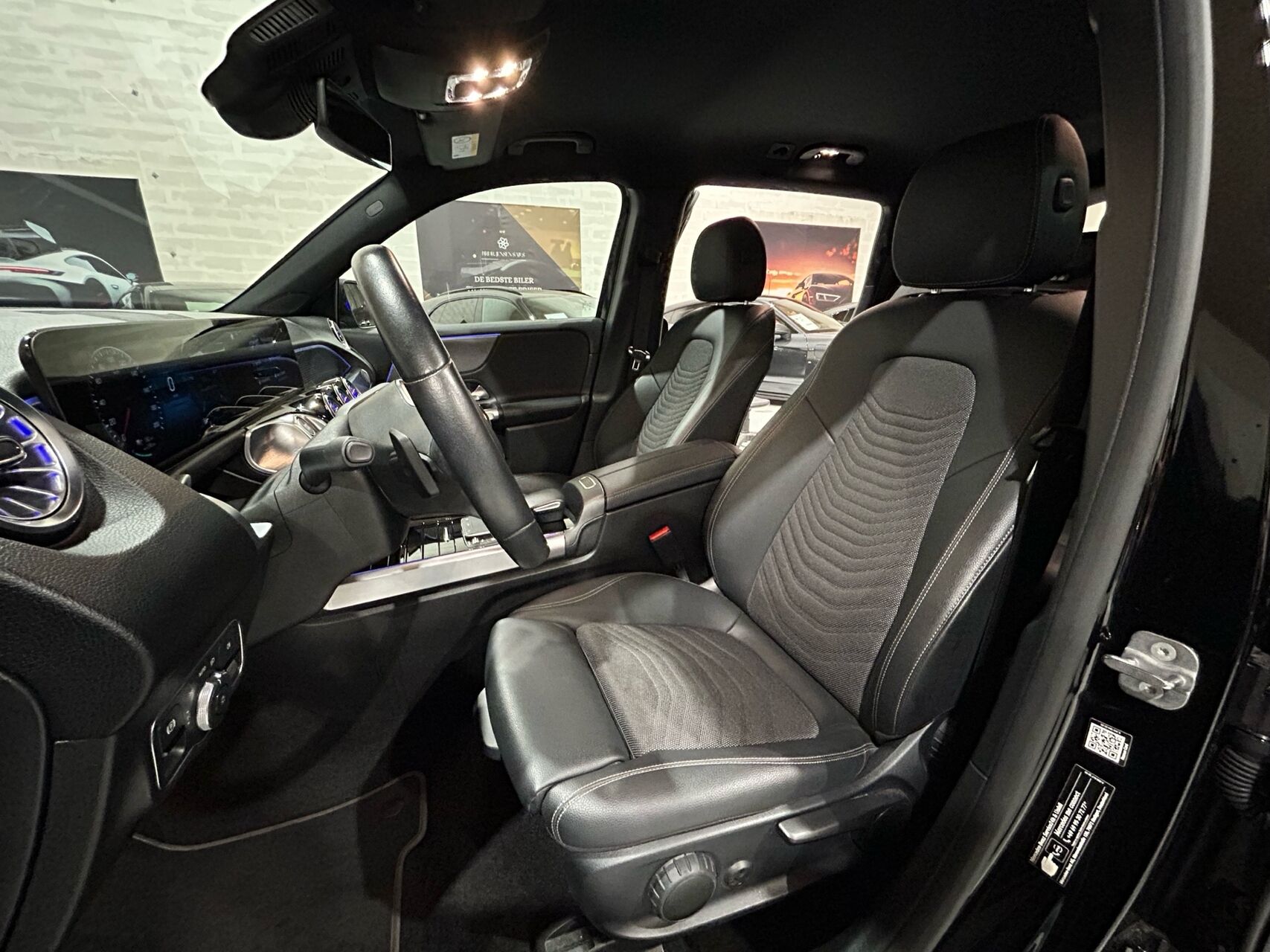 Billede af Mercedes-Benz EQB 250 EL Progressive 7 pers. 190HK 5d Aut.