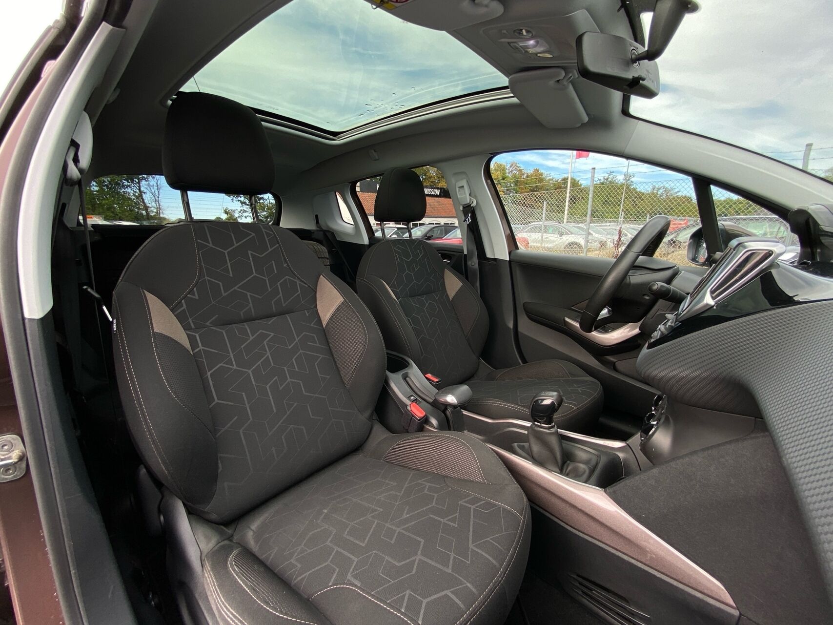 Billede af Peugeot 2008 1,2 VTi Active Sky 82HK