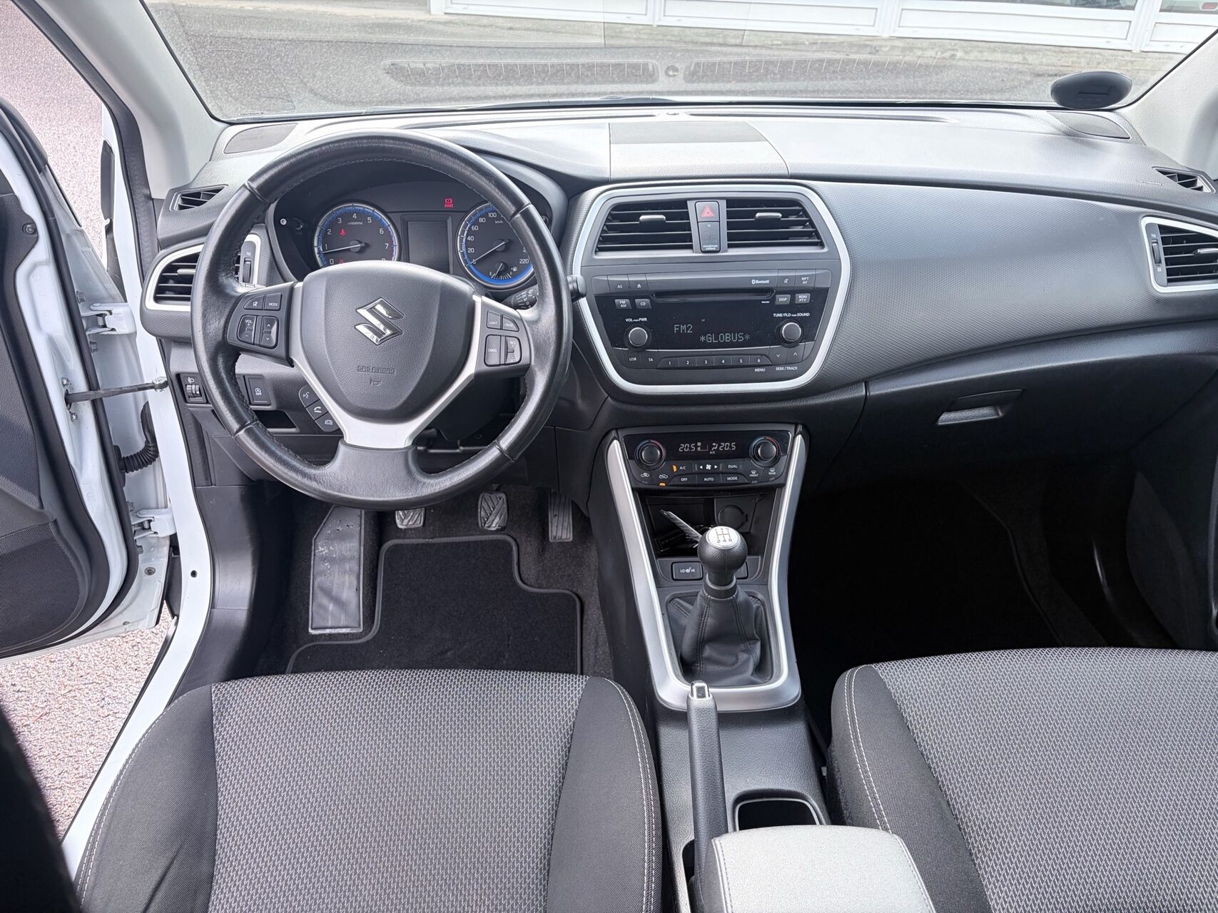 Billede af Suzuki S-Cross 1,6 16V Active 120HK 5d