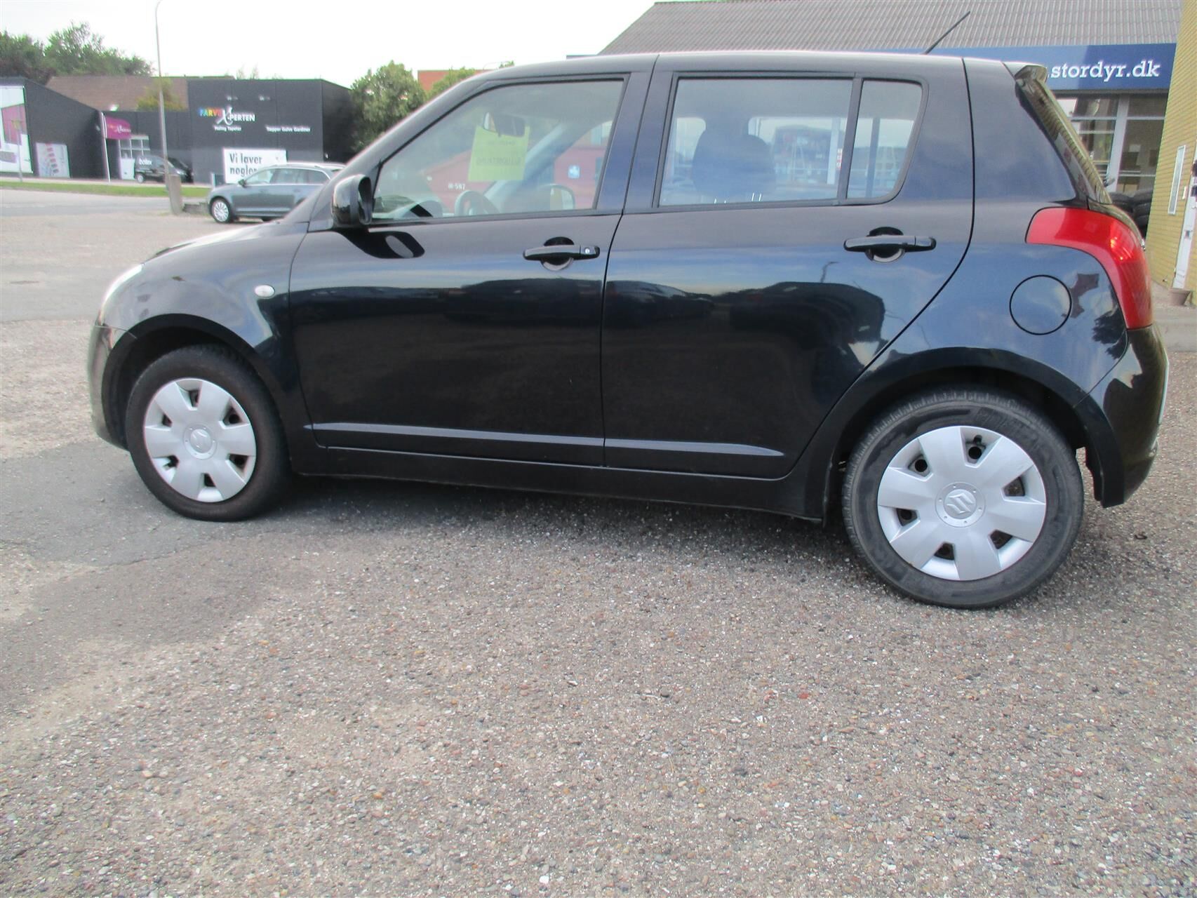 Billede af Suzuki Swift 1,3 GL 4x4 92HK 5d