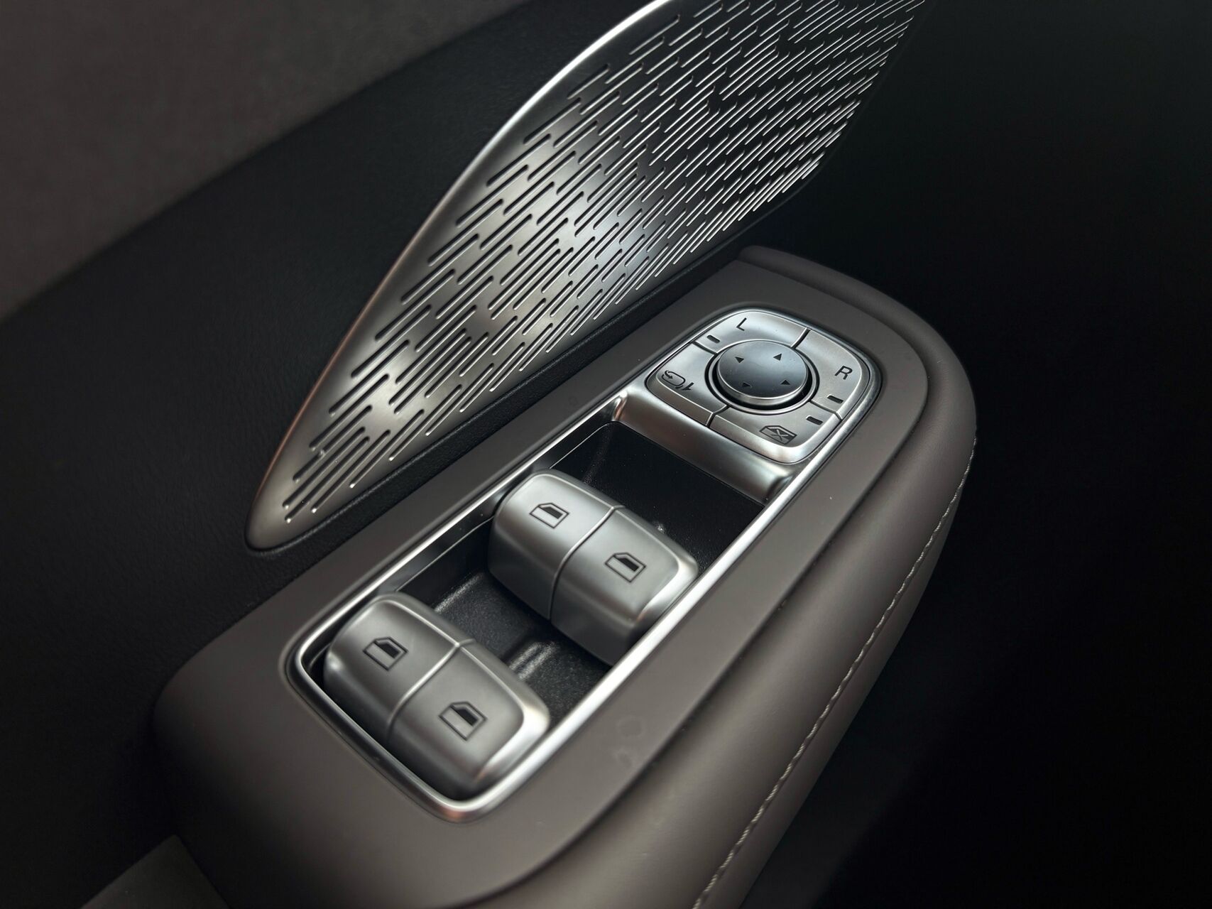 Billede af MG MGS6 Electric Long Range Luxury 245HK 5d Aut.