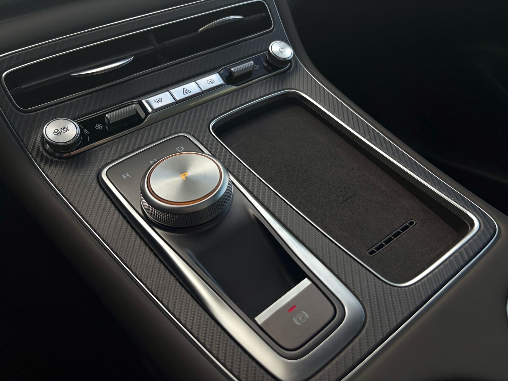 Billede af MG MGS6 Electric Long Range Luxury 245HK 5d Aut.