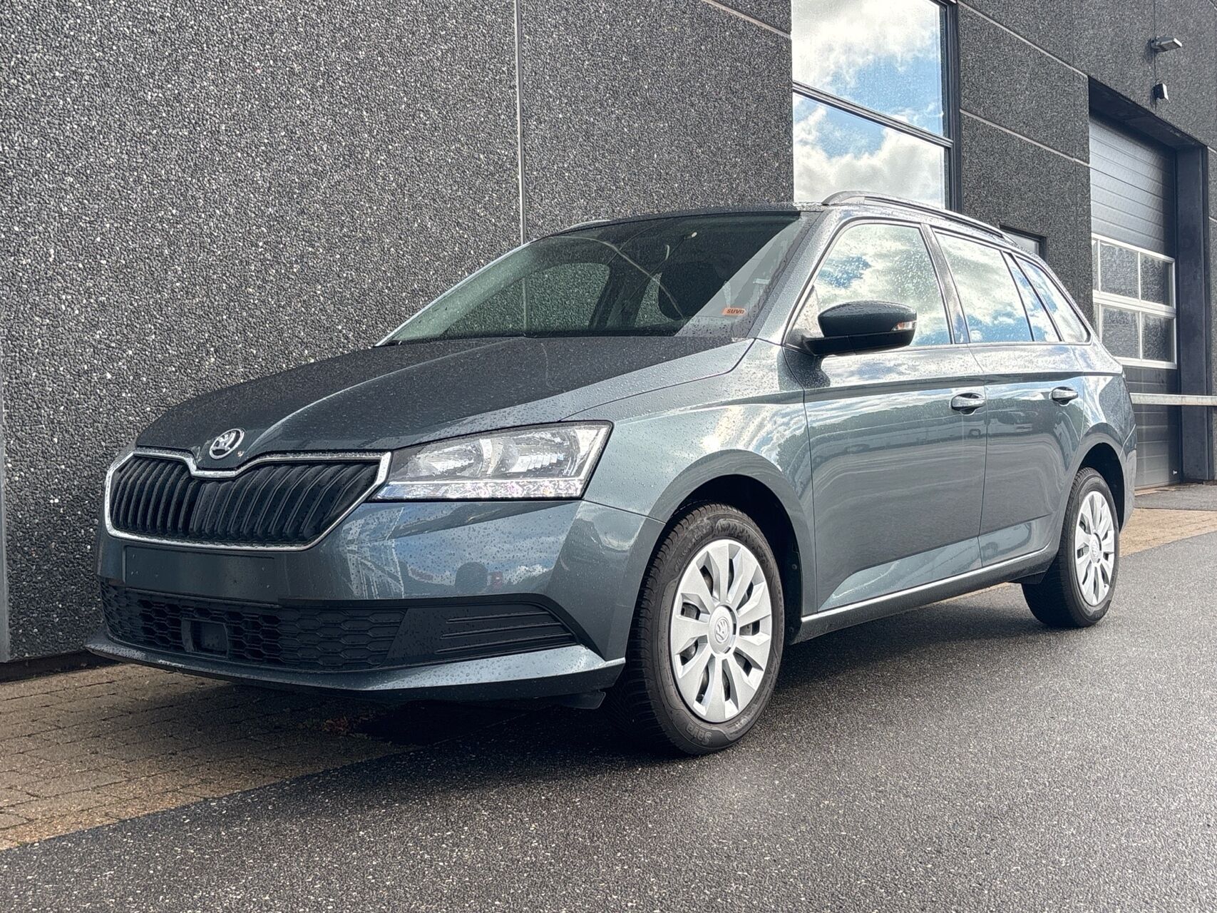Billede af Skoda Fabia Combi 1,0 MPI Ambition 75HK Stc