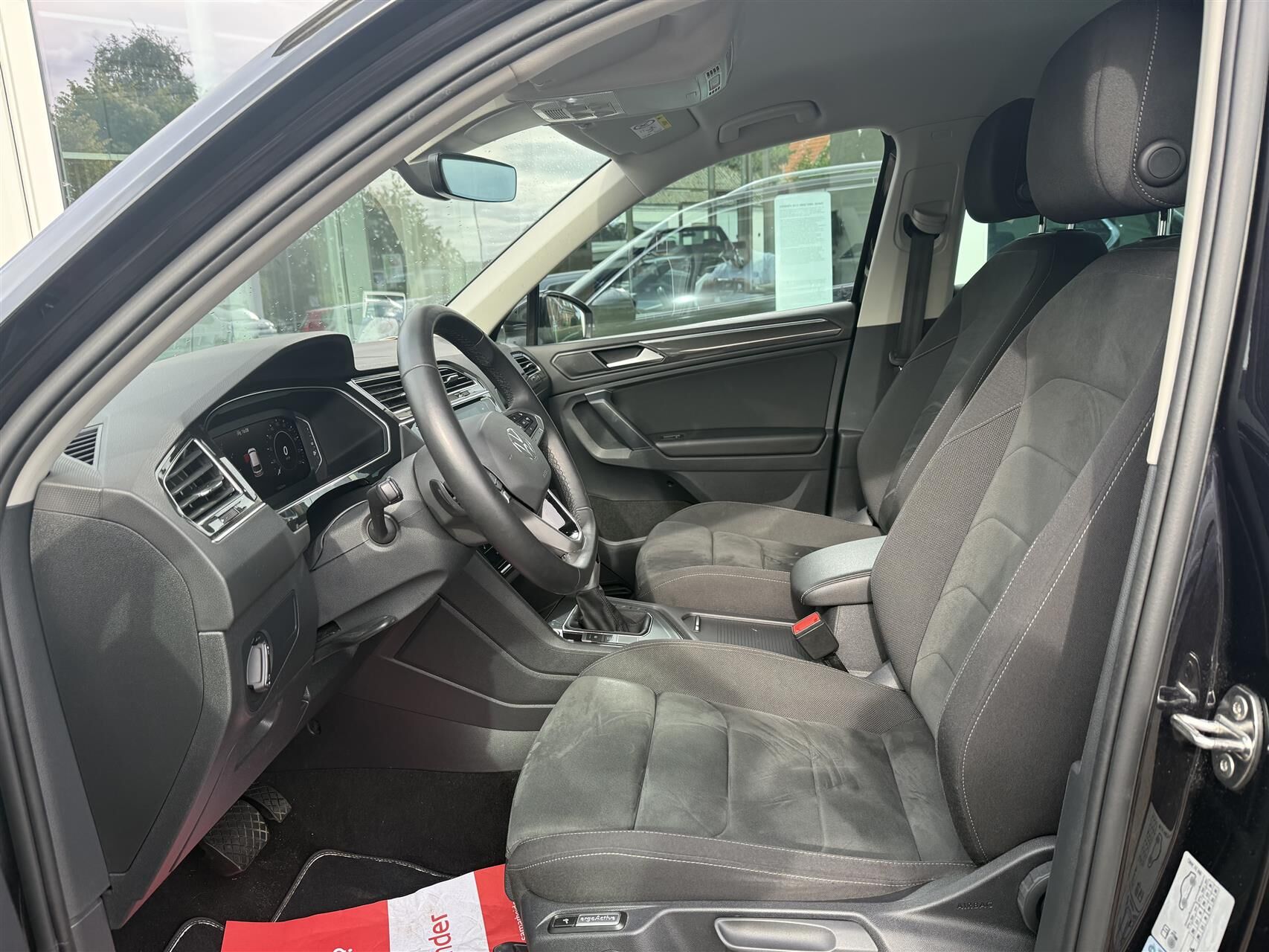 Billede af VW Tiguan 1,4 TSI eHybrid Elegance DSG 245HK 5d 6g Aut.