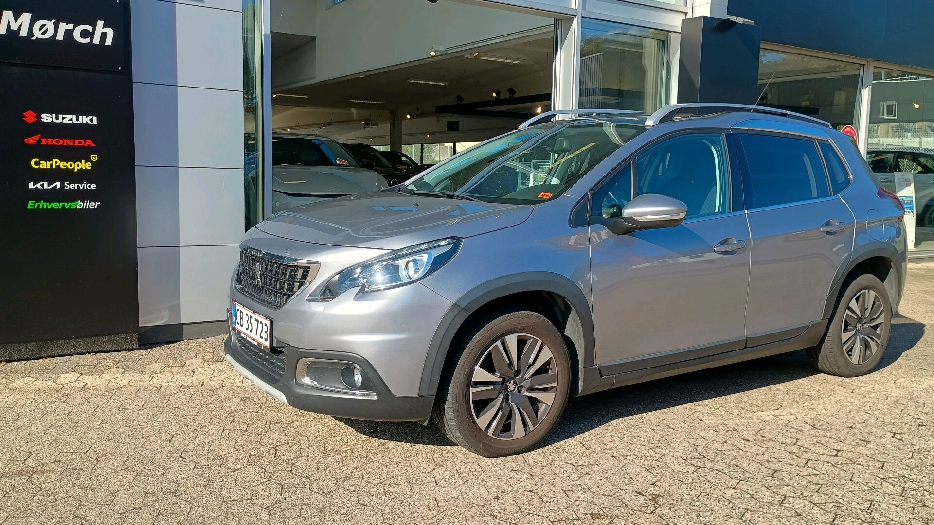 Billede af Peugeot 2008 1,6 BlueHDi Selection Sky 100HK 5d
