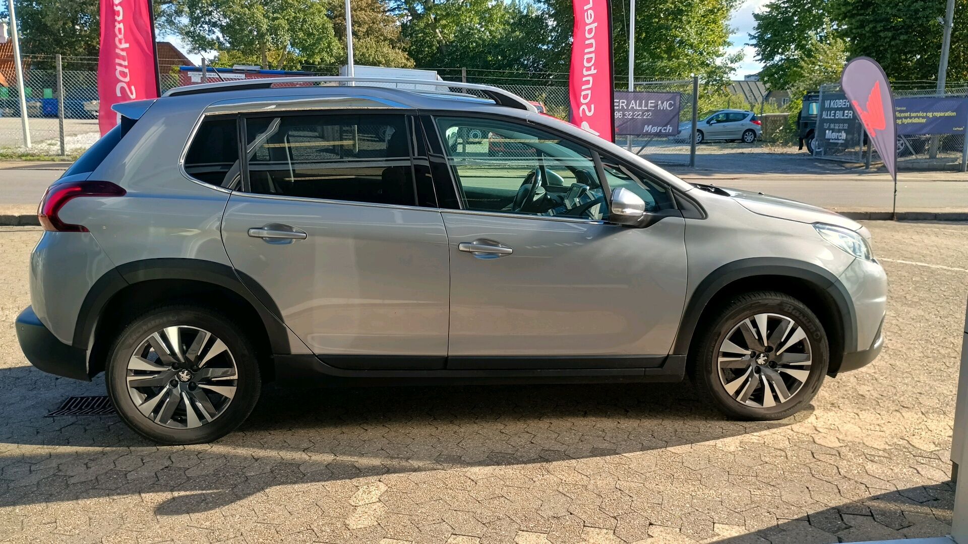 Billede af Peugeot 2008 1,6 BlueHDi Selection Sky 100HK 5d