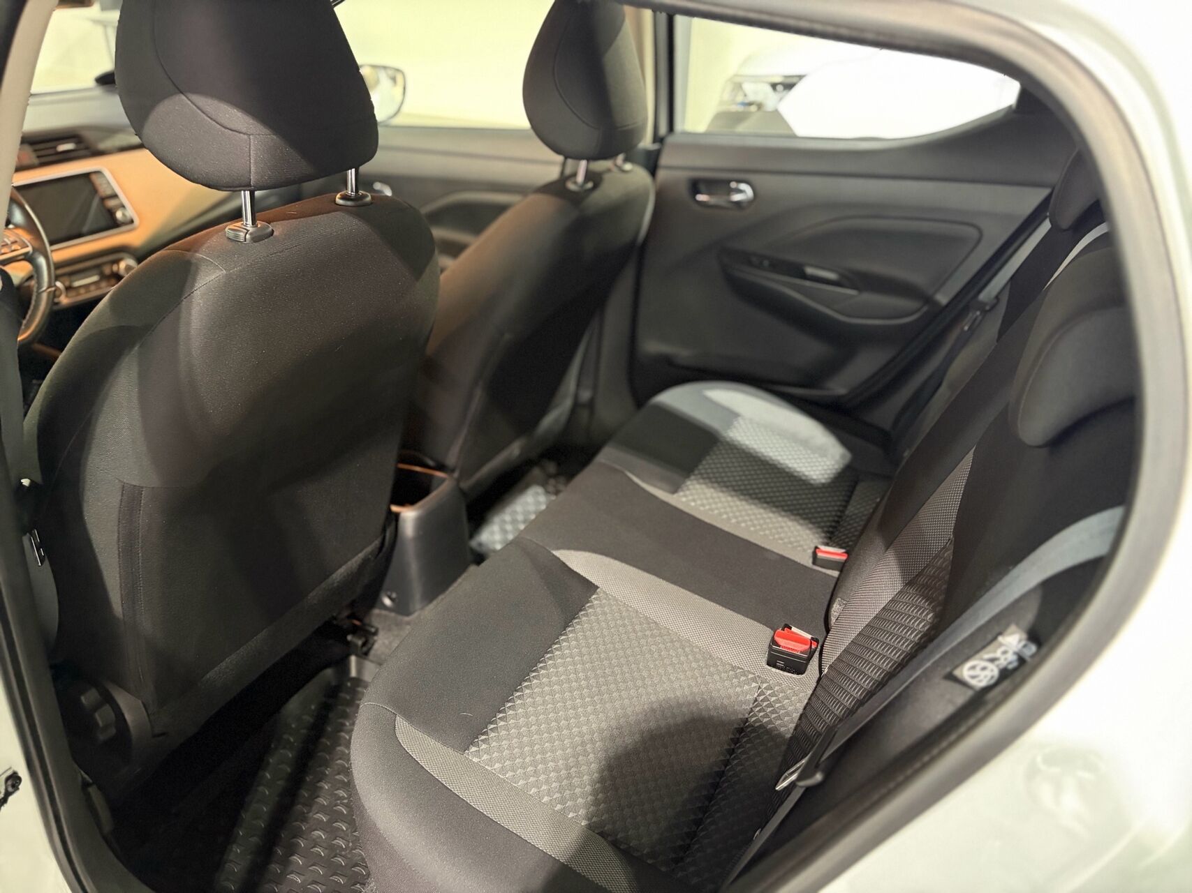 Billede af Nissan Micra 1,0 Acenta Convenience 92HK 5d
