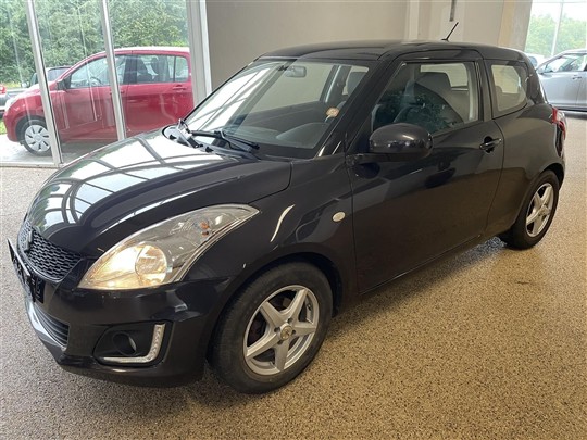 Suzuki Swift 1,2 Dualjet 16V Club 90HK 3d