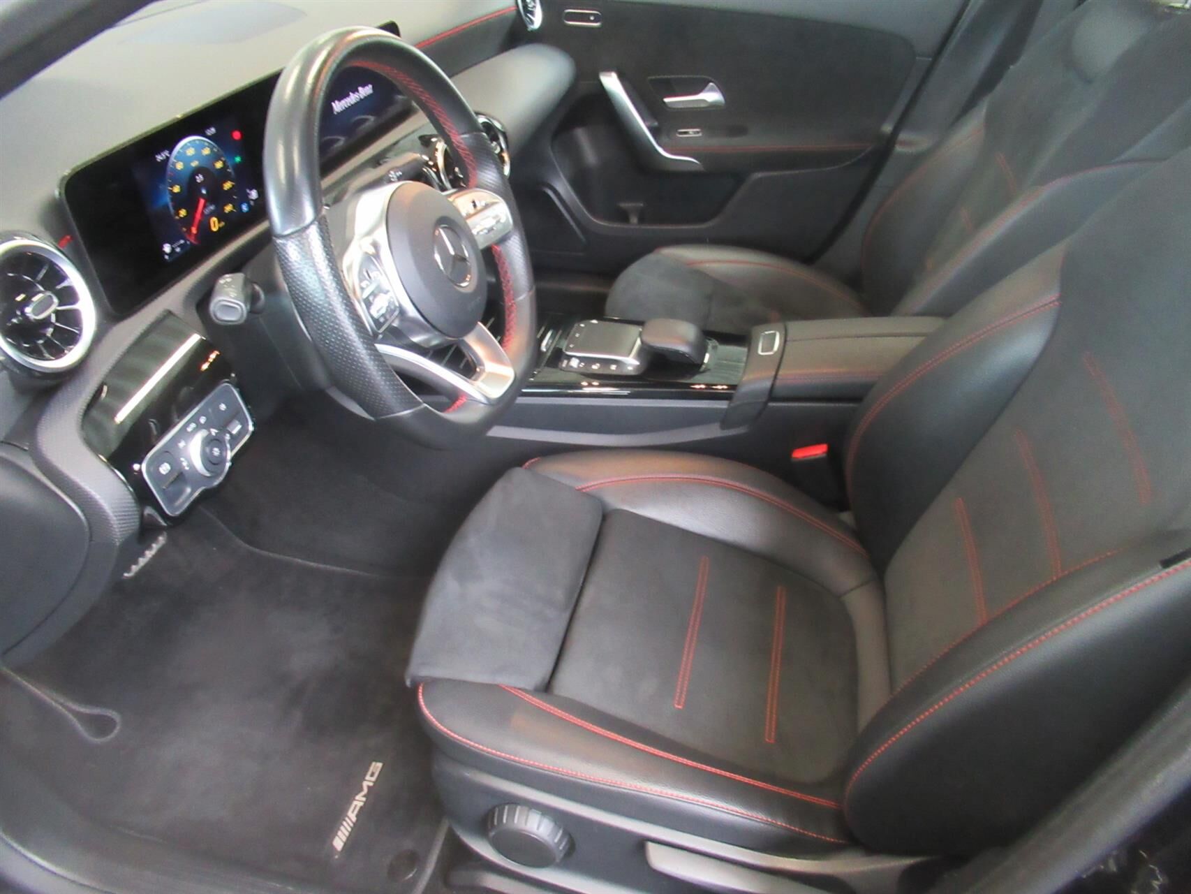 Billede af Mercedes-Benz A200 d 2,0 CDI AMG Line 8G-DCT 150HK 8g Aut.