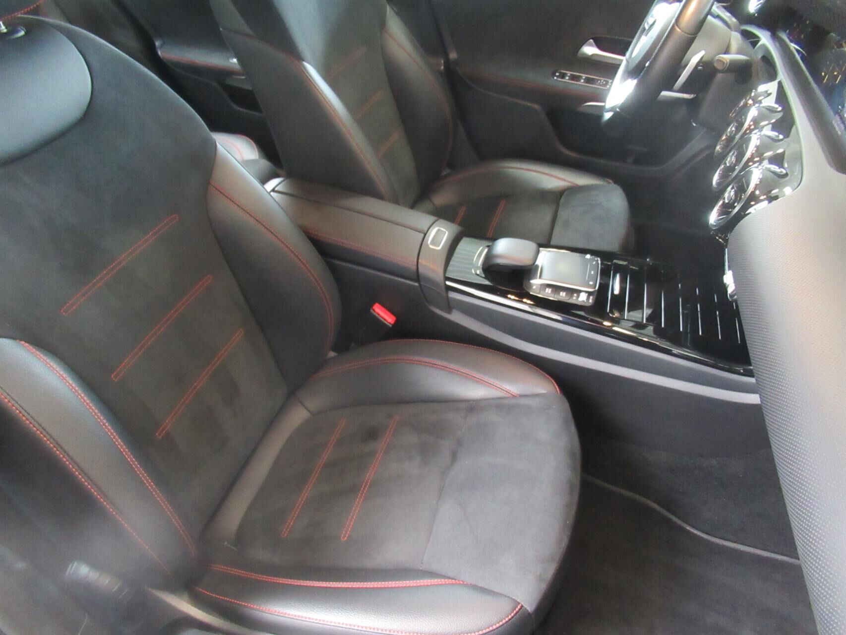 Billede af Mercedes-Benz A200 d 2,0 CDI AMG Line 8G-DCT 150HK 8g Aut.