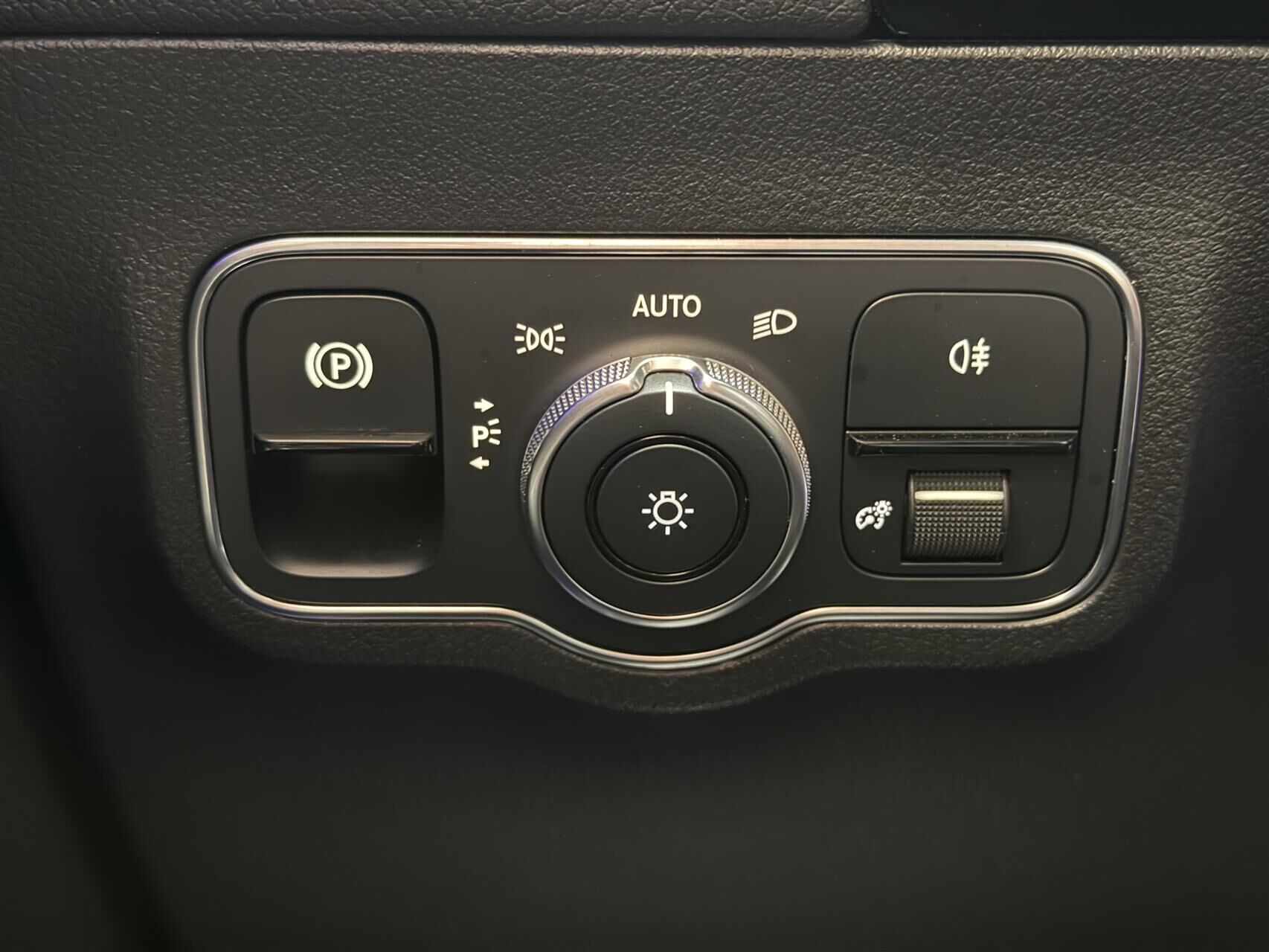 Billede af Mercedes-Benz EQA 250 EL Progressive 190HK 5d Aut.