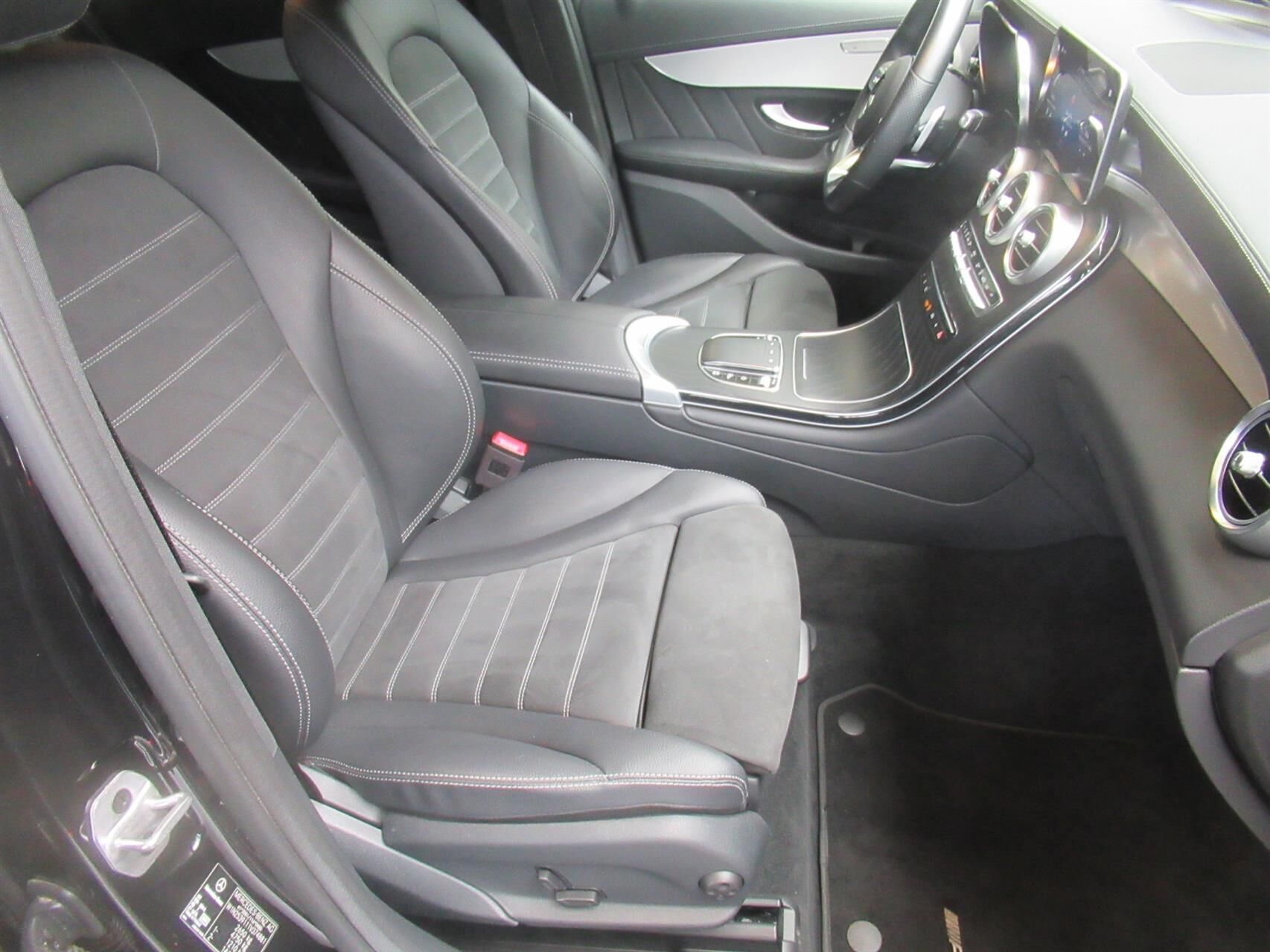Billede af Mercedes-Benz GLC300 de 2,0 Plugin-hybrid AMG Line 4Matic 9G-Tronic 306HK 5d 9g Aut.