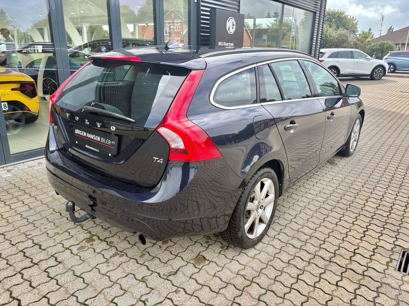 Billede af Volvo V60 2,0 T4 Momentum 190HK Stc 6g Aut.