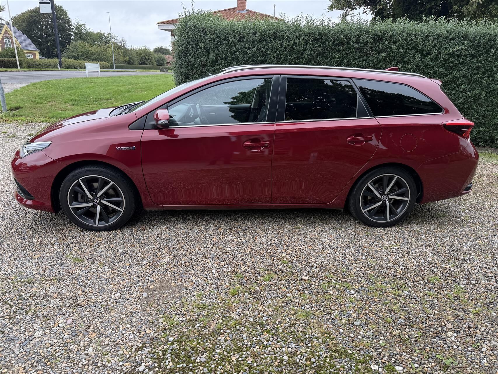 Billede af Toyota Auris Touring Sports 1,8 Hybrid Spirit 136HK Stc Aut.