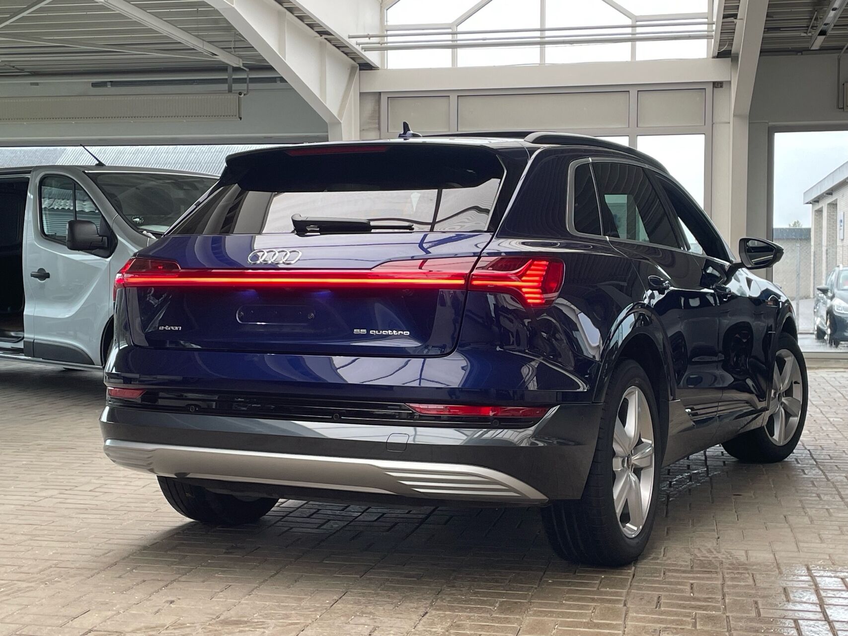Billede af Audi E-tron 55 Advanced Quattro 408HK 5d Aut.