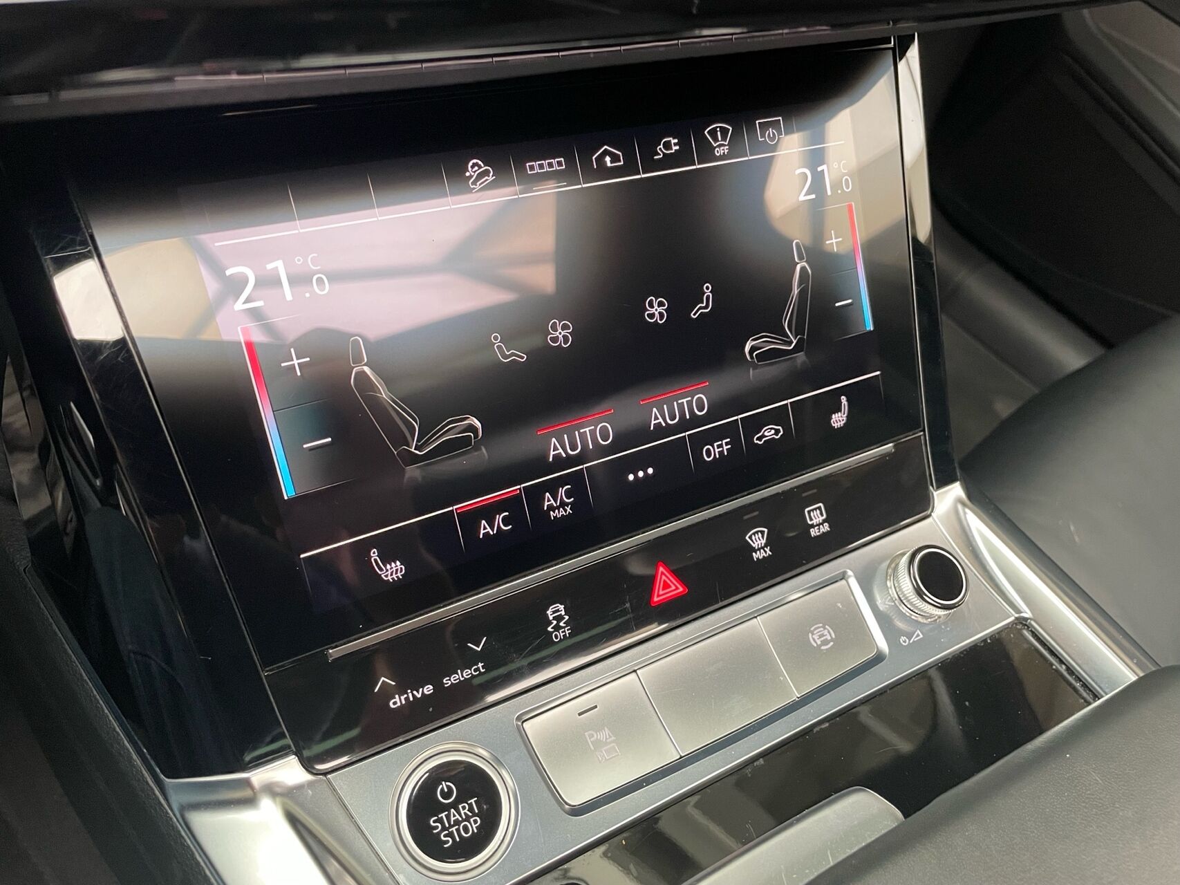 Billede af Audi E-tron 55 Advanced Quattro 408HK 5d Aut.