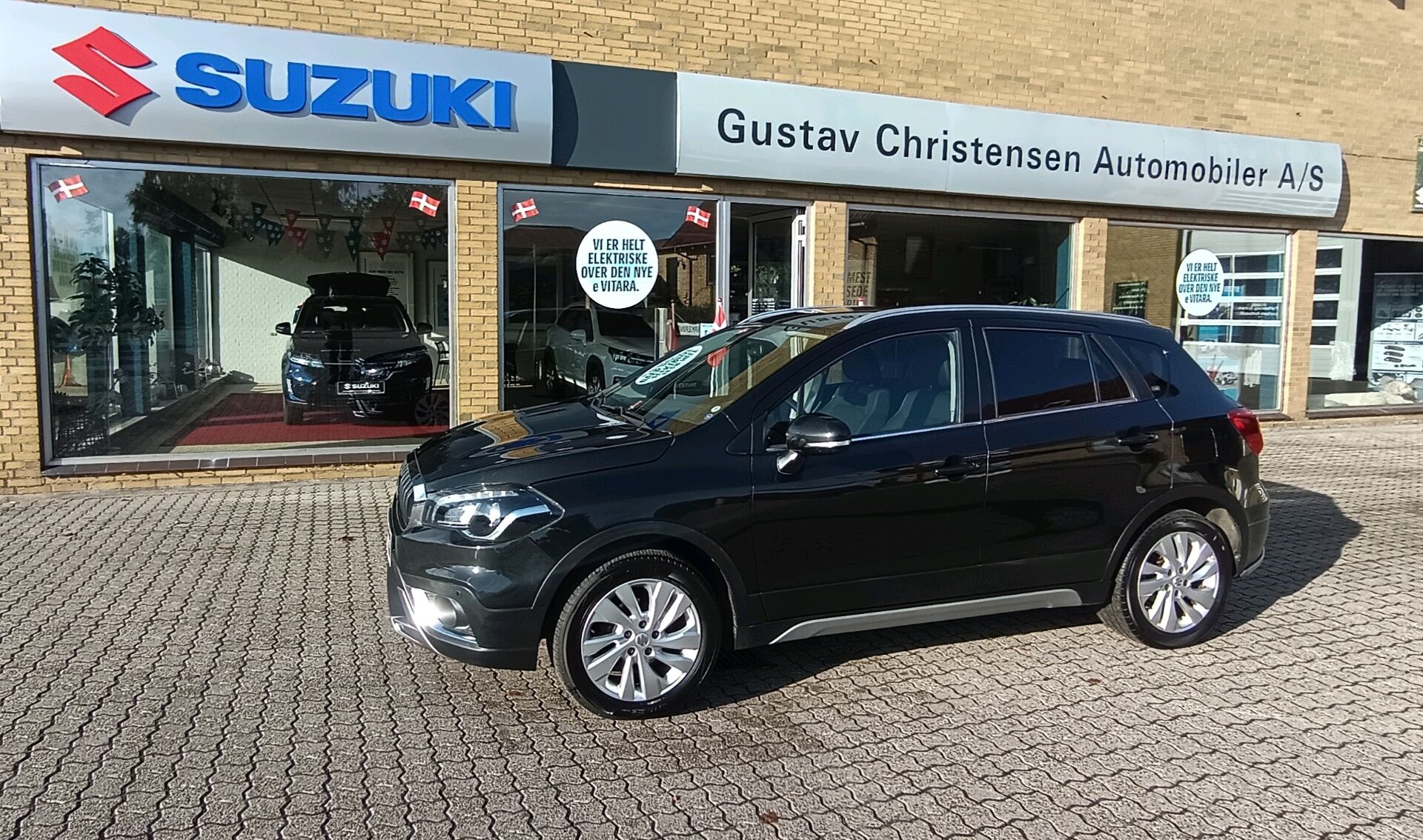 Billede af Suzuki S-Cross 1,0 Boosterjet Active 112HK 5d