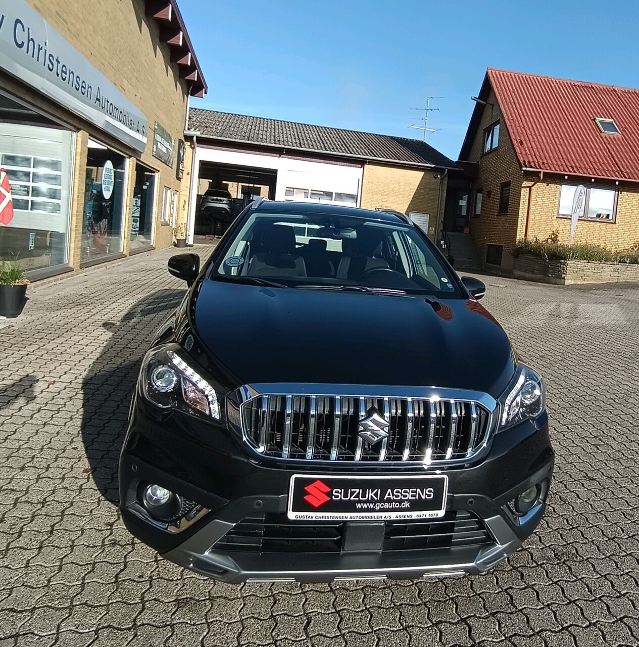 Billede af Suzuki S-Cross 1,0 Boosterjet Active 112HK 5d