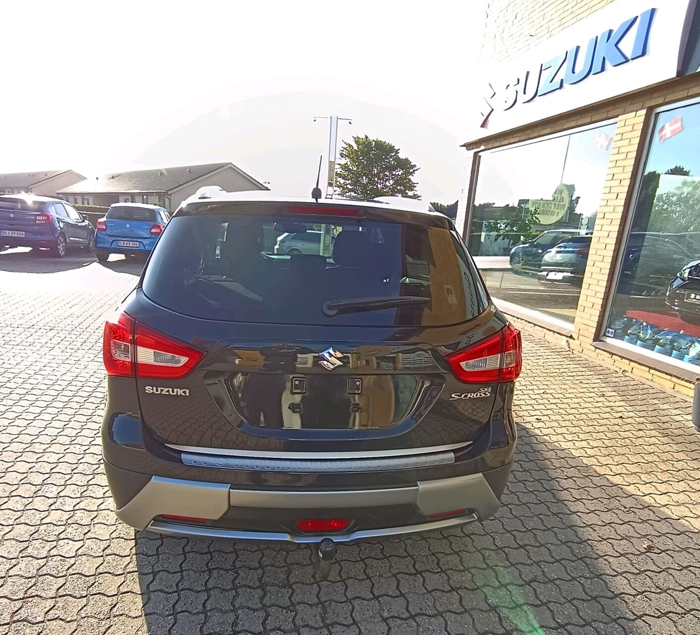 Billede af Suzuki S-Cross 1,0 Boosterjet Active 112HK 5d