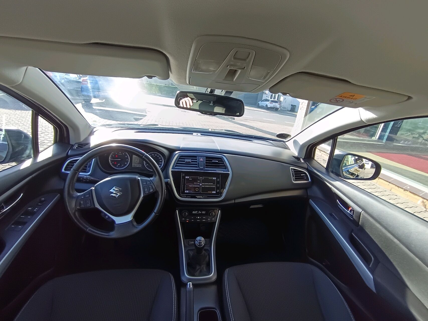 Billede af Suzuki S-Cross 1,0 Boosterjet Active 112HK 5d