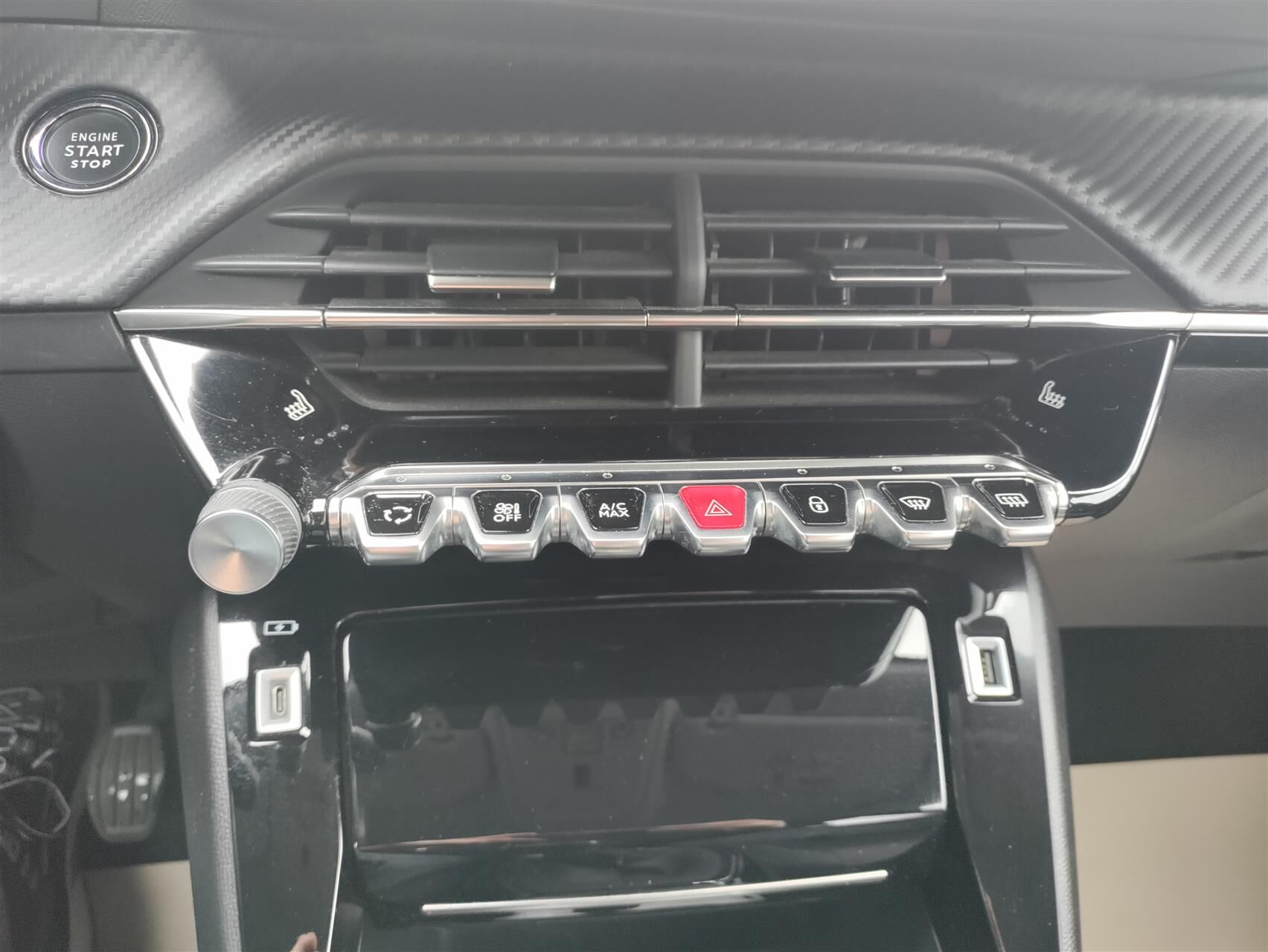 Billede af Peugeot 2008 1,2 PureTech Selection Sport 130HK 5d