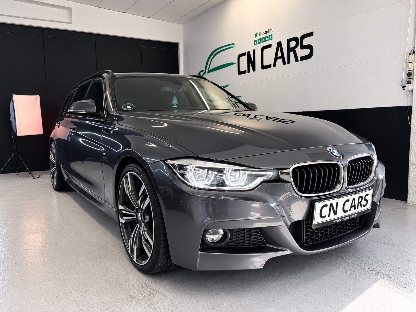 Billede af BMW 320i Touring 2,0 M-Sport Steptronic 184HK Stc 8g Aut.