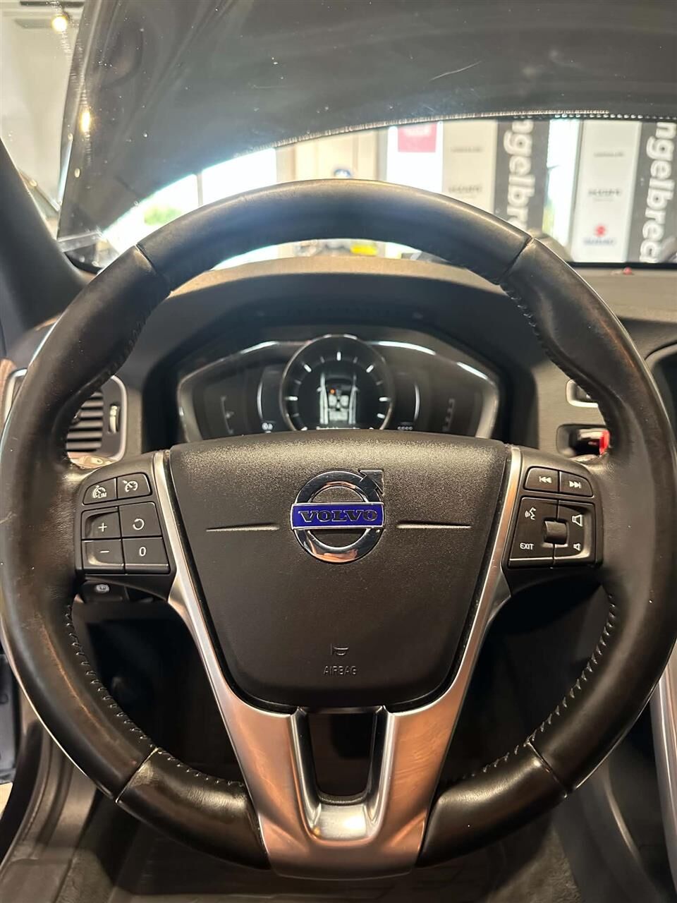 Billede af Volvo V60 2,0 D4 Ocean Race 200HK Stc 8g Aut.
