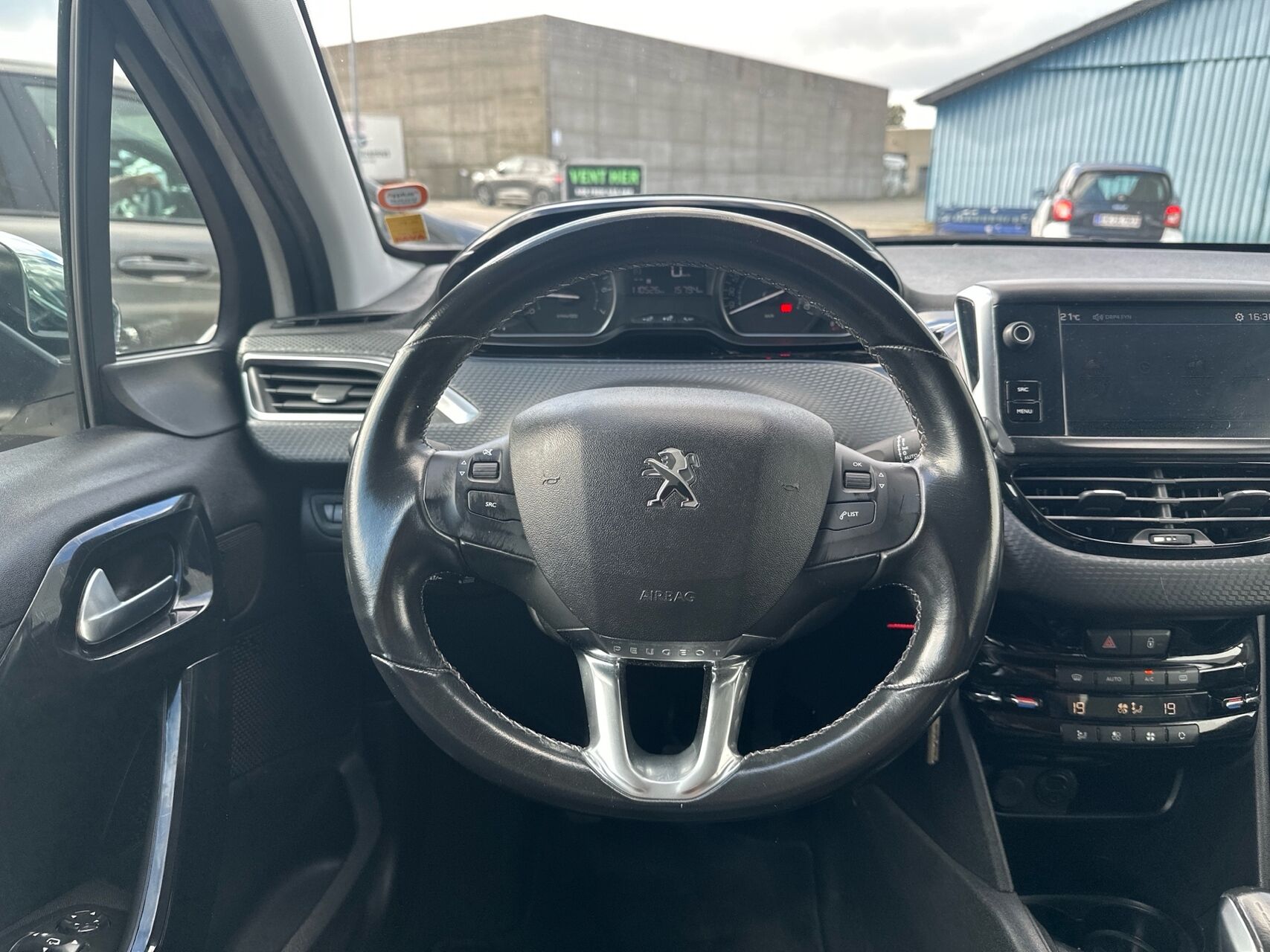 Billede af Peugeot 208 1,2 VTi Allure 82HK 5d